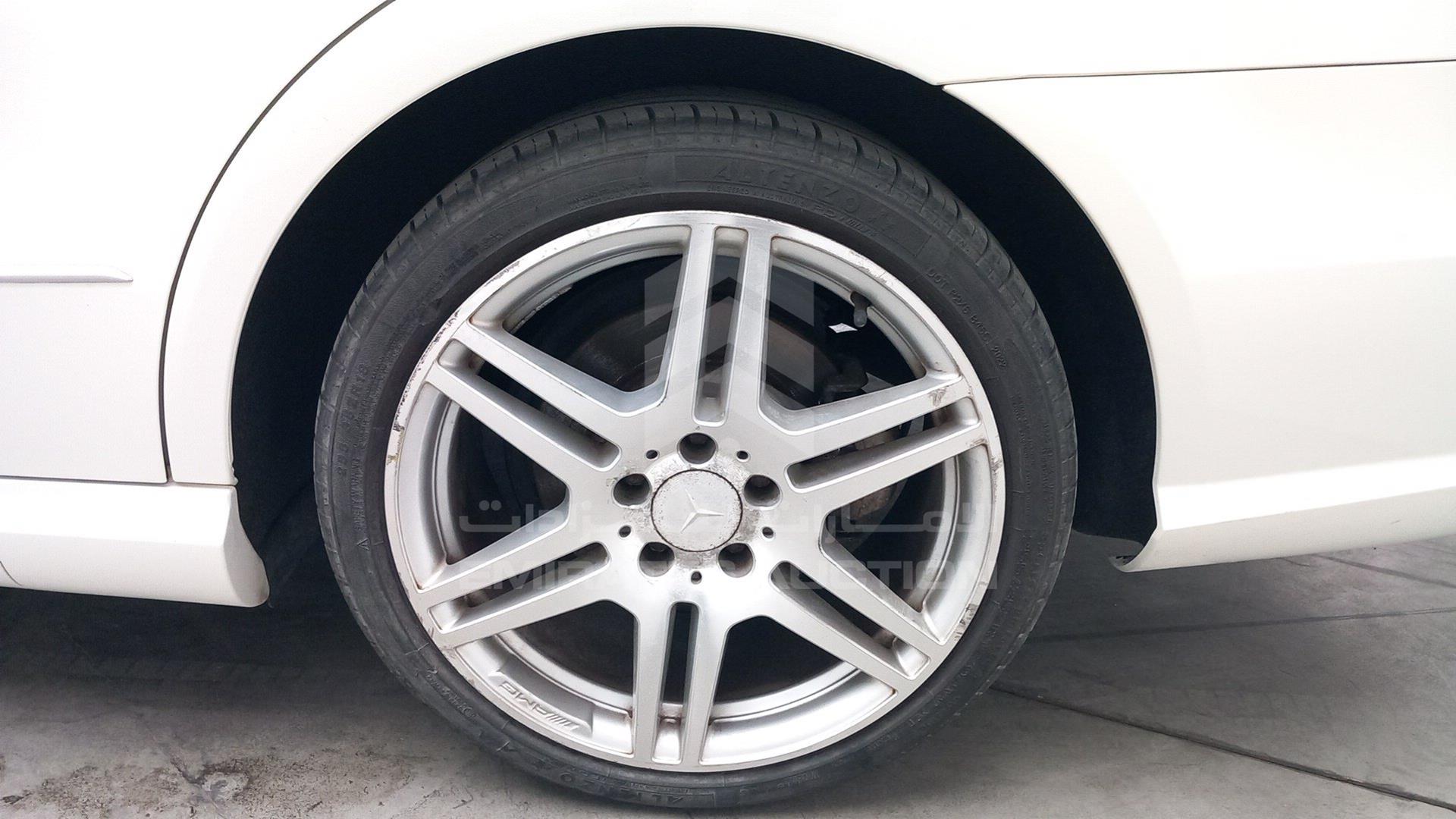 2012 MERCEDES E 300 VIN: WDDHF5EB1CA641123