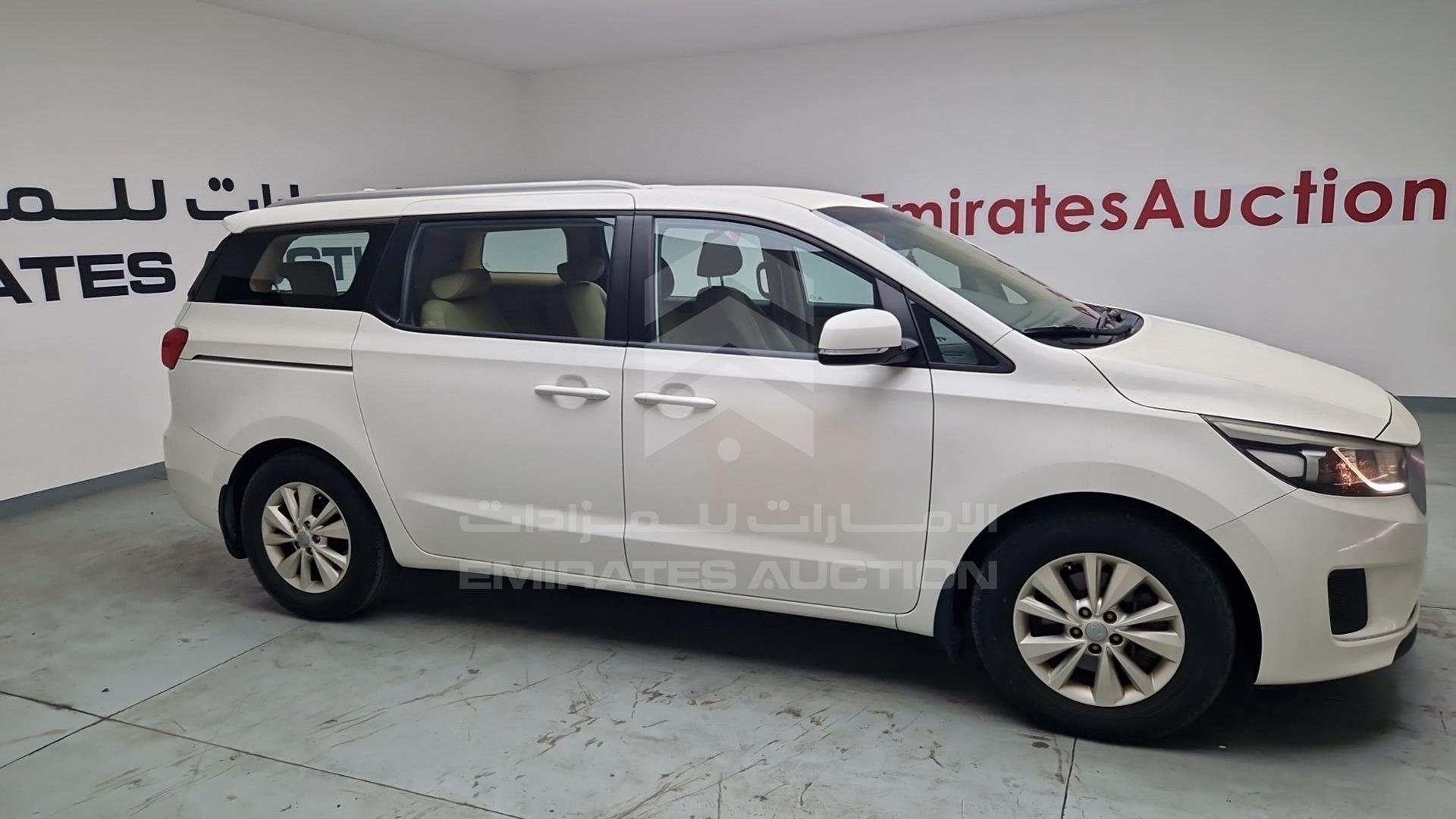 2016 KIA CARNIVAL VIN: KNAMB8128G6156978