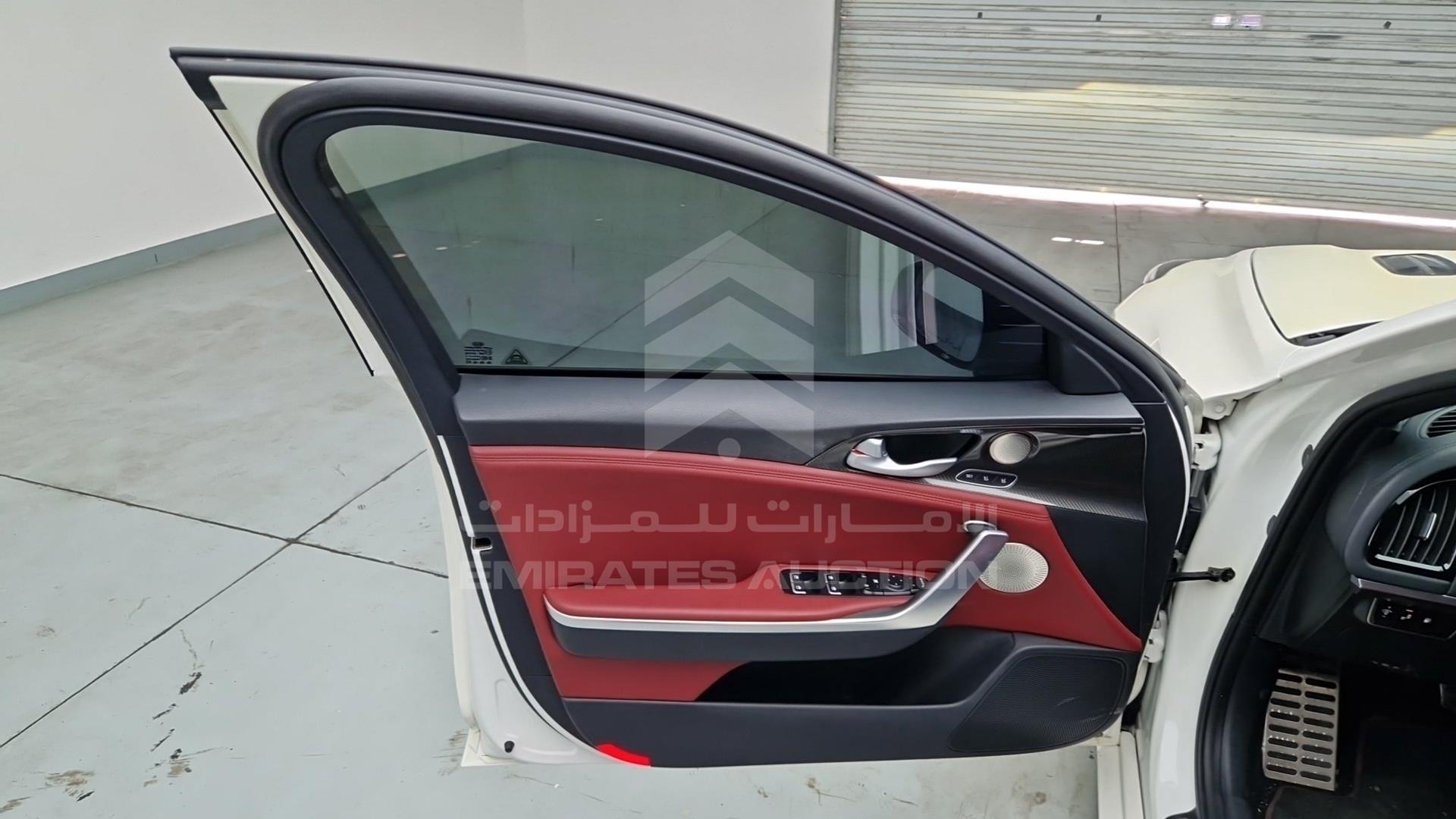 2020 KIA STINGER VIN: KNAE351A7L6071549