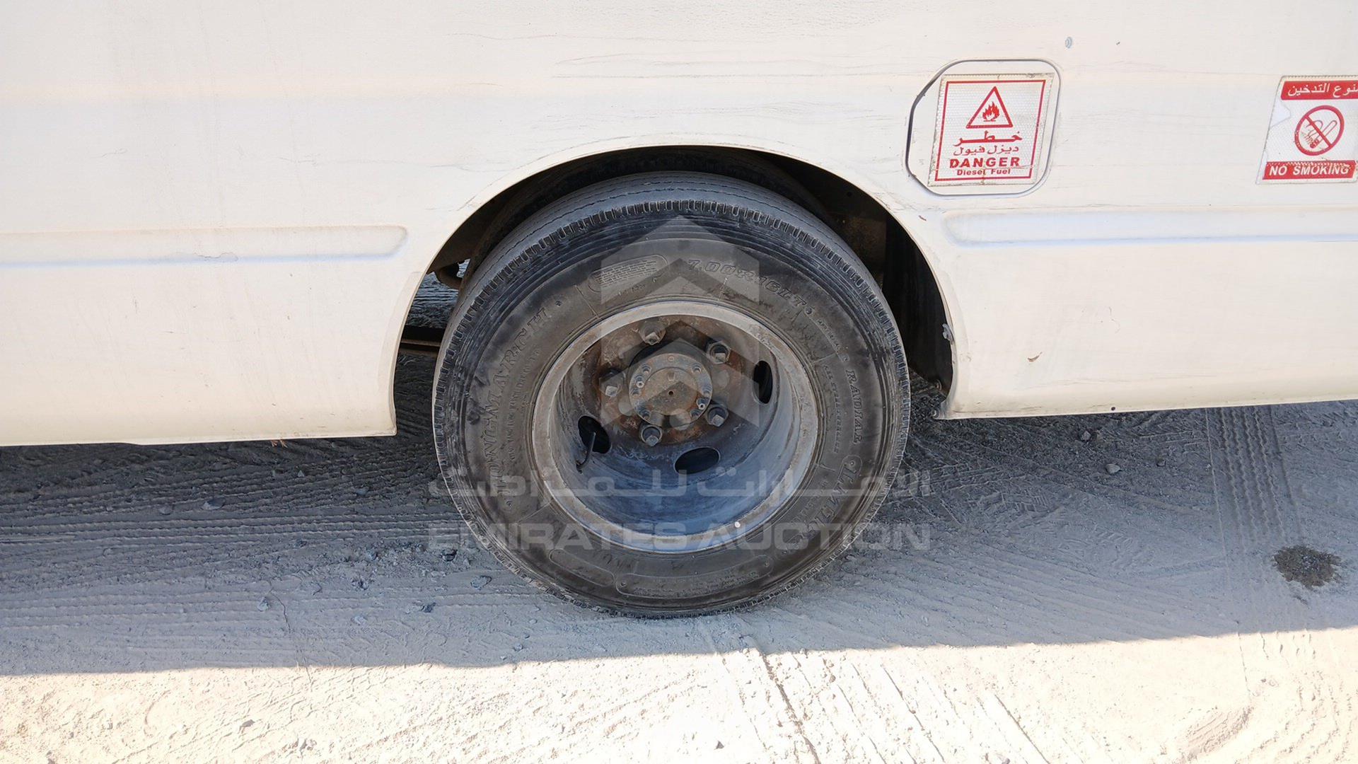 2006 TOYOTA COASTER VIN: JTGFB518661015940