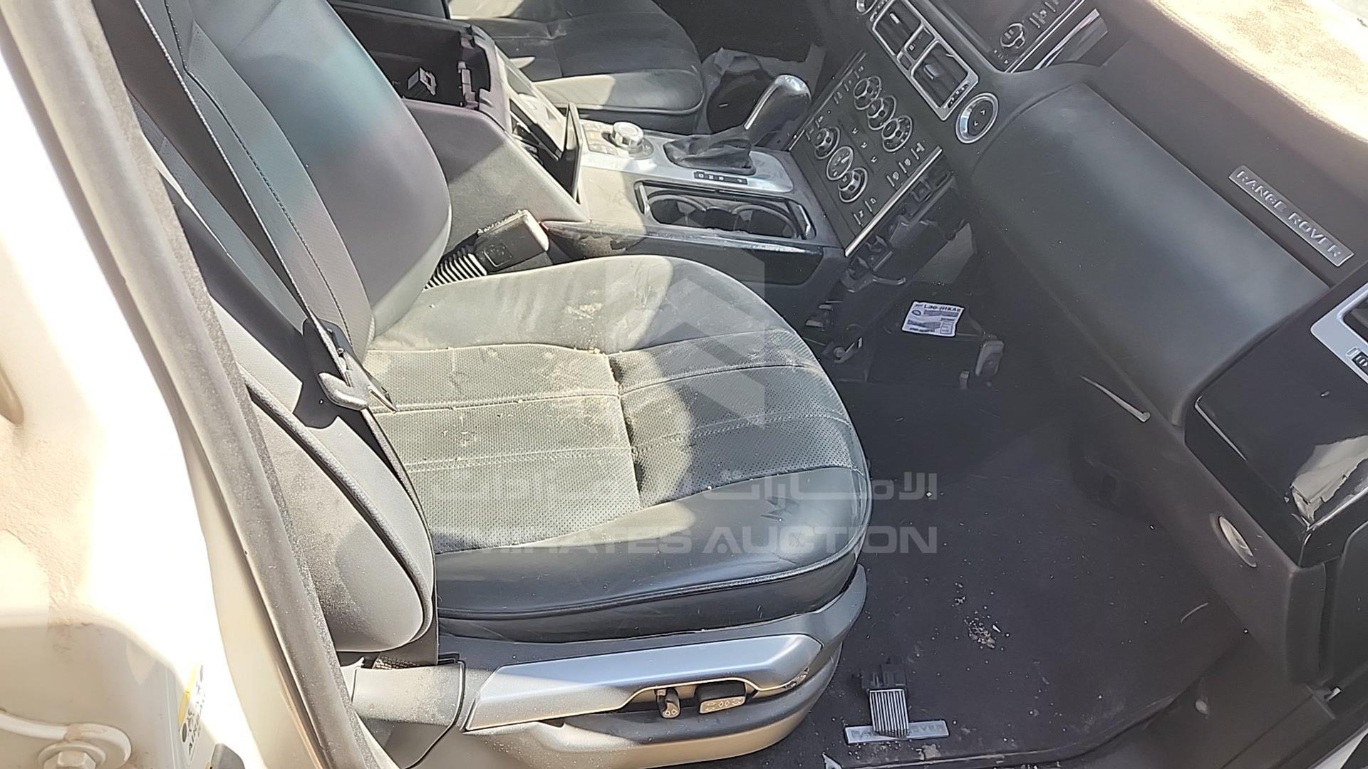 2010 RANGE ROVER --- VIN: SALLMAME4AA314027