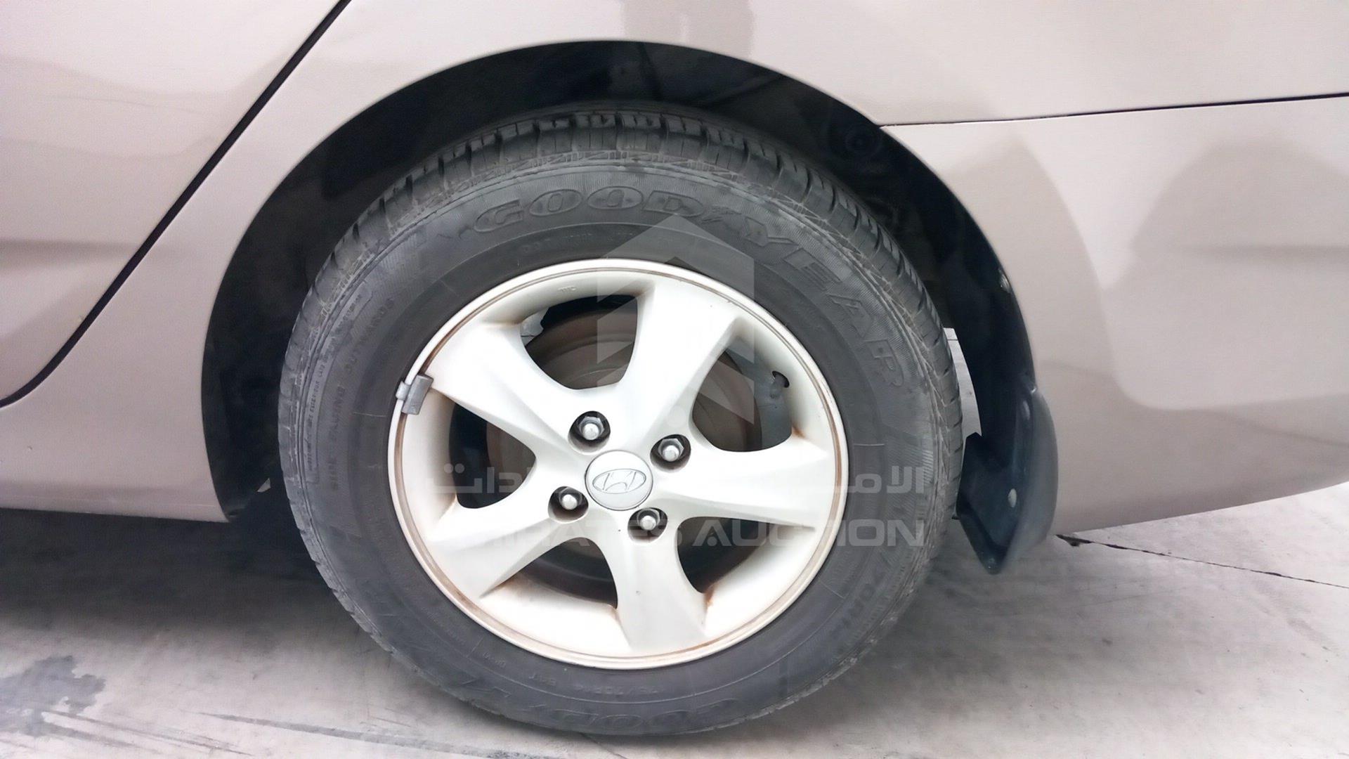 2014 HYUNDAI ACCENT VIN: KMHCT41D9EU633511