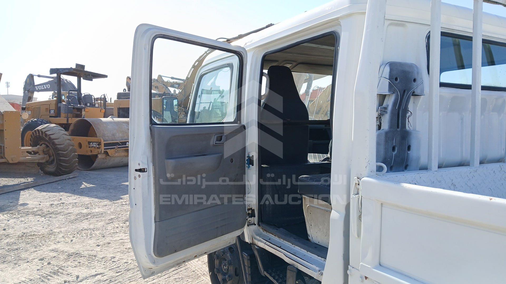 2009 MITSUBISHI CANTER VIN: JL7BCE1J79K004605