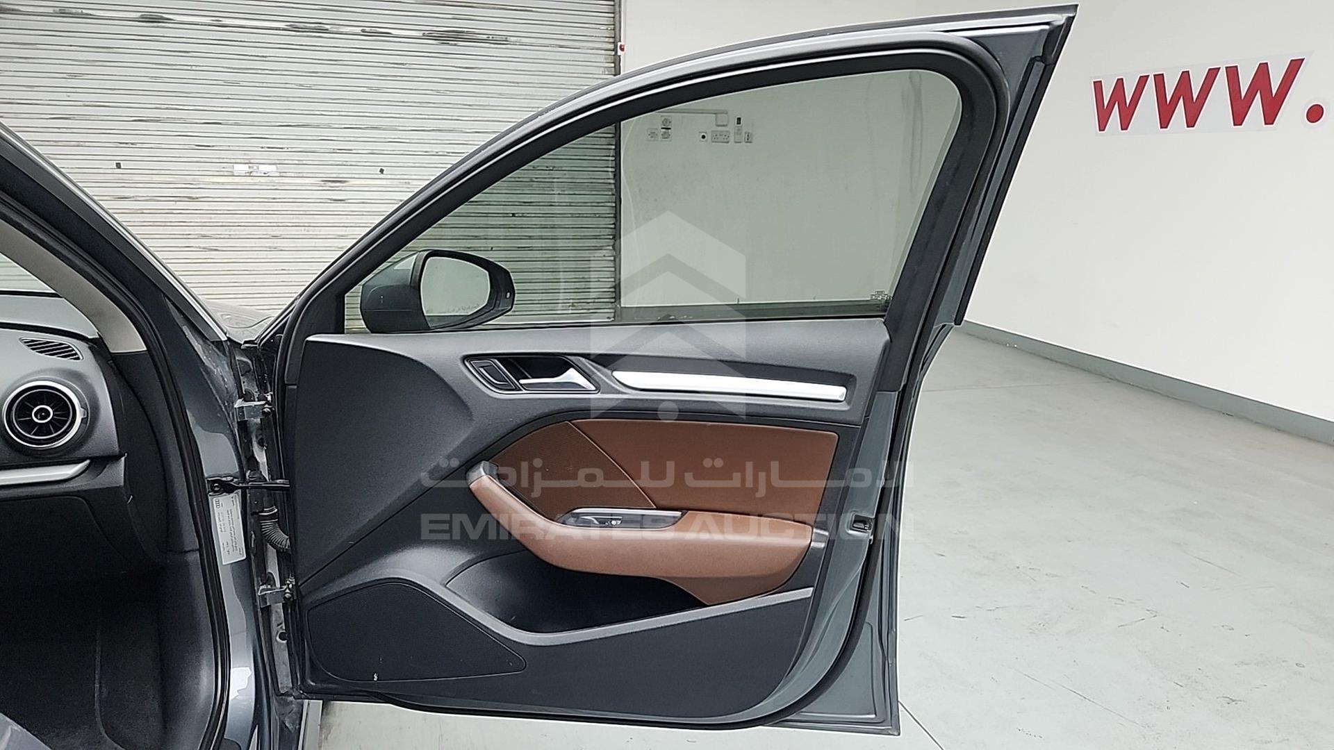 2016 AUDI A3 VIN: WAUUCCFFXGA000532
