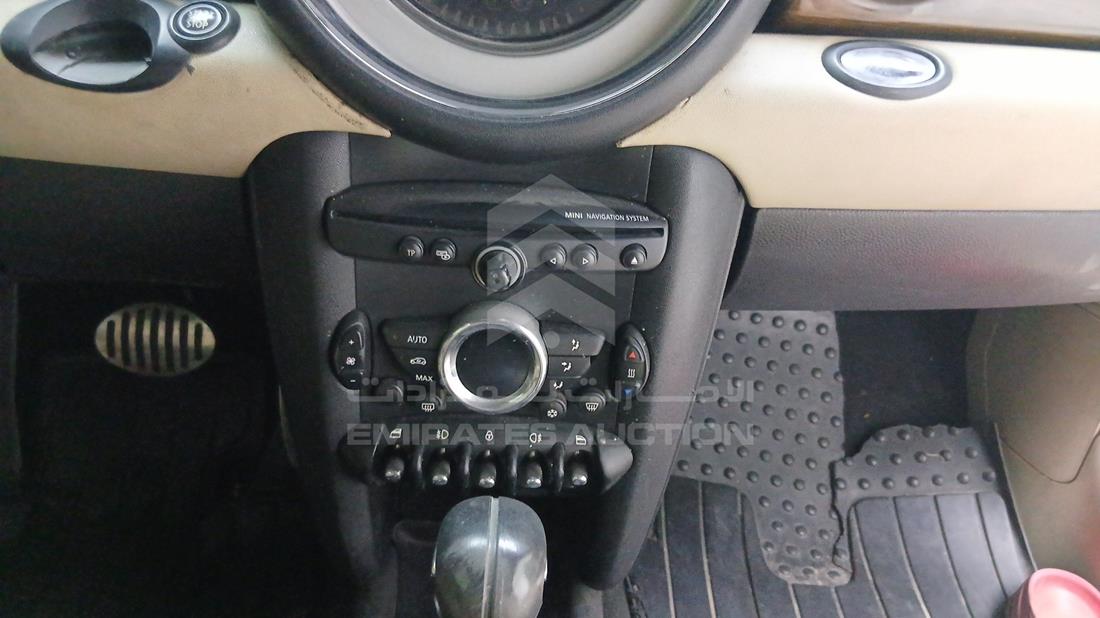 2011 Mini Cooper S — Entertainment Systems & Camera Monitor & Navigation — Photo 21