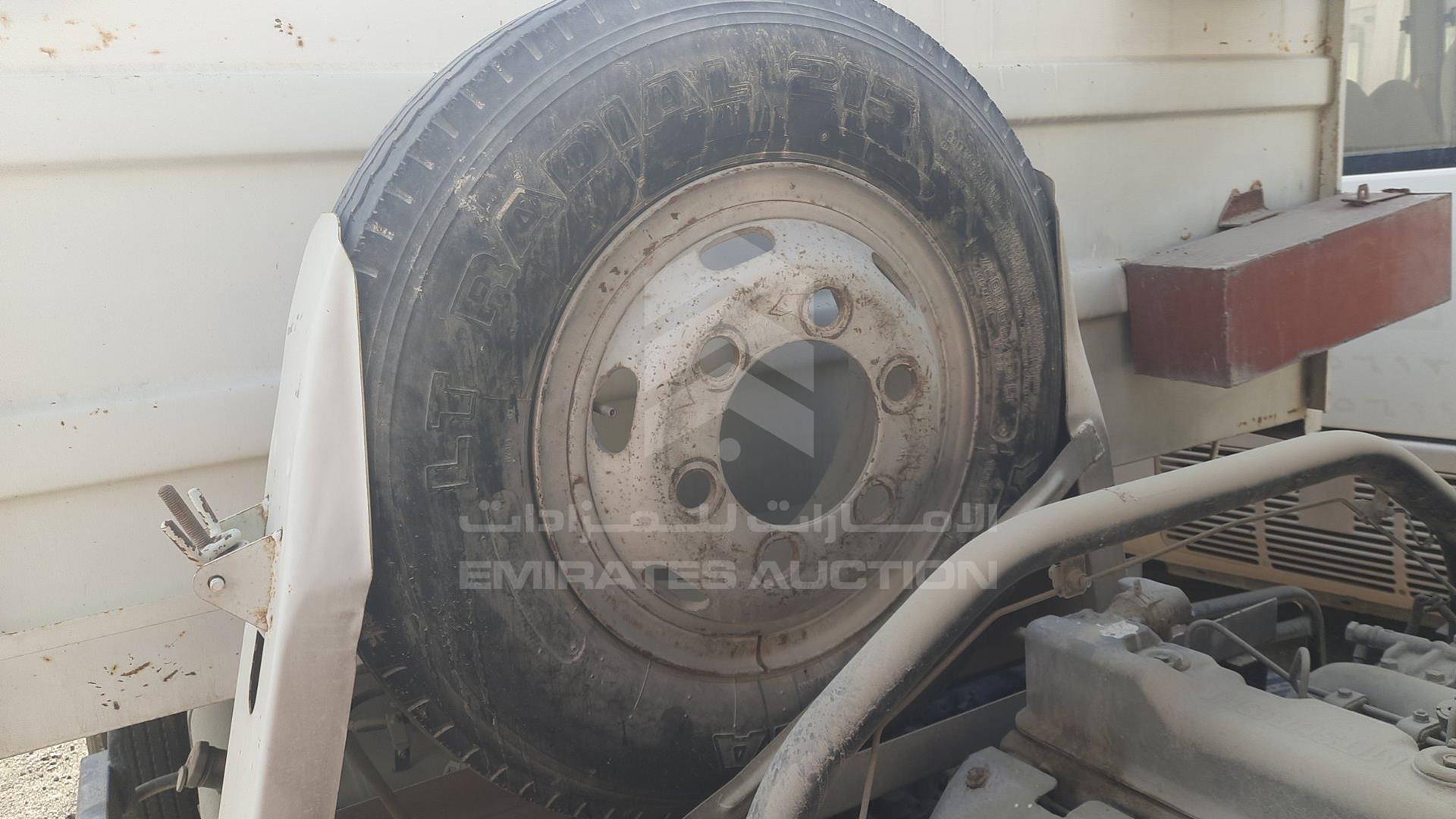 2015 MITSUBISHI CANTER VIN: JL7B6C2P2FK005980