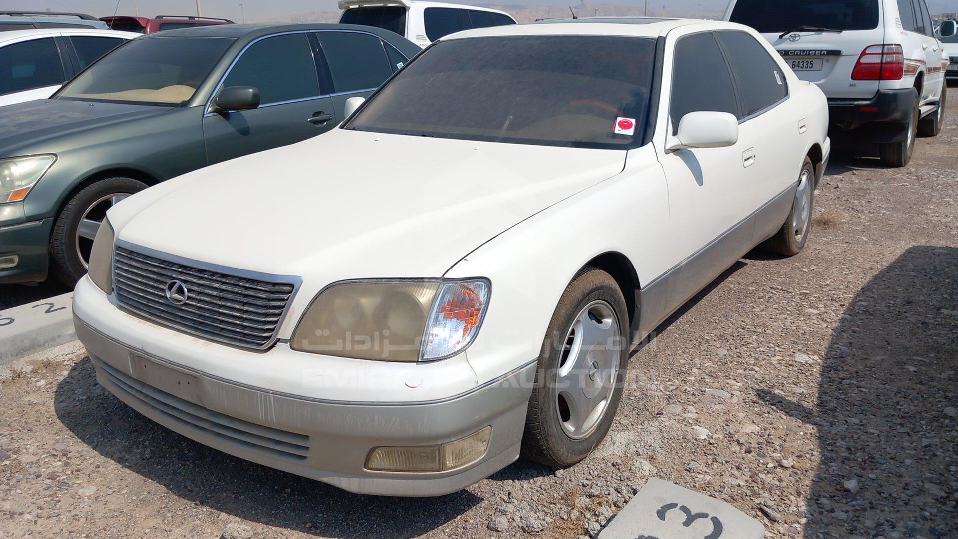 1998 LEXUS LS400 VIN: JT8BH28F2W0127829