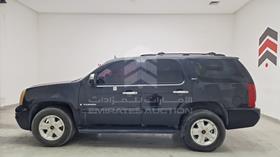 2007 GMC Yukon — Front Left Angle — Photo 6 — Thumbnail