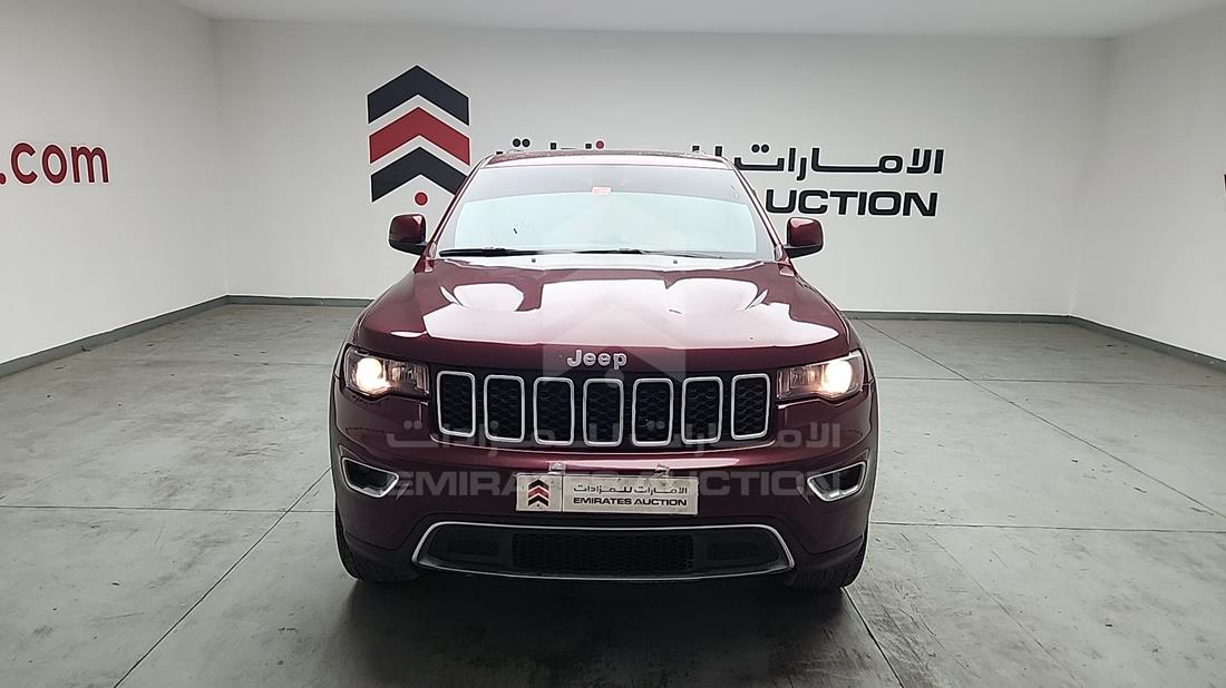 2019 Jeep Grand Cherokee — Full Front View — Photo 1