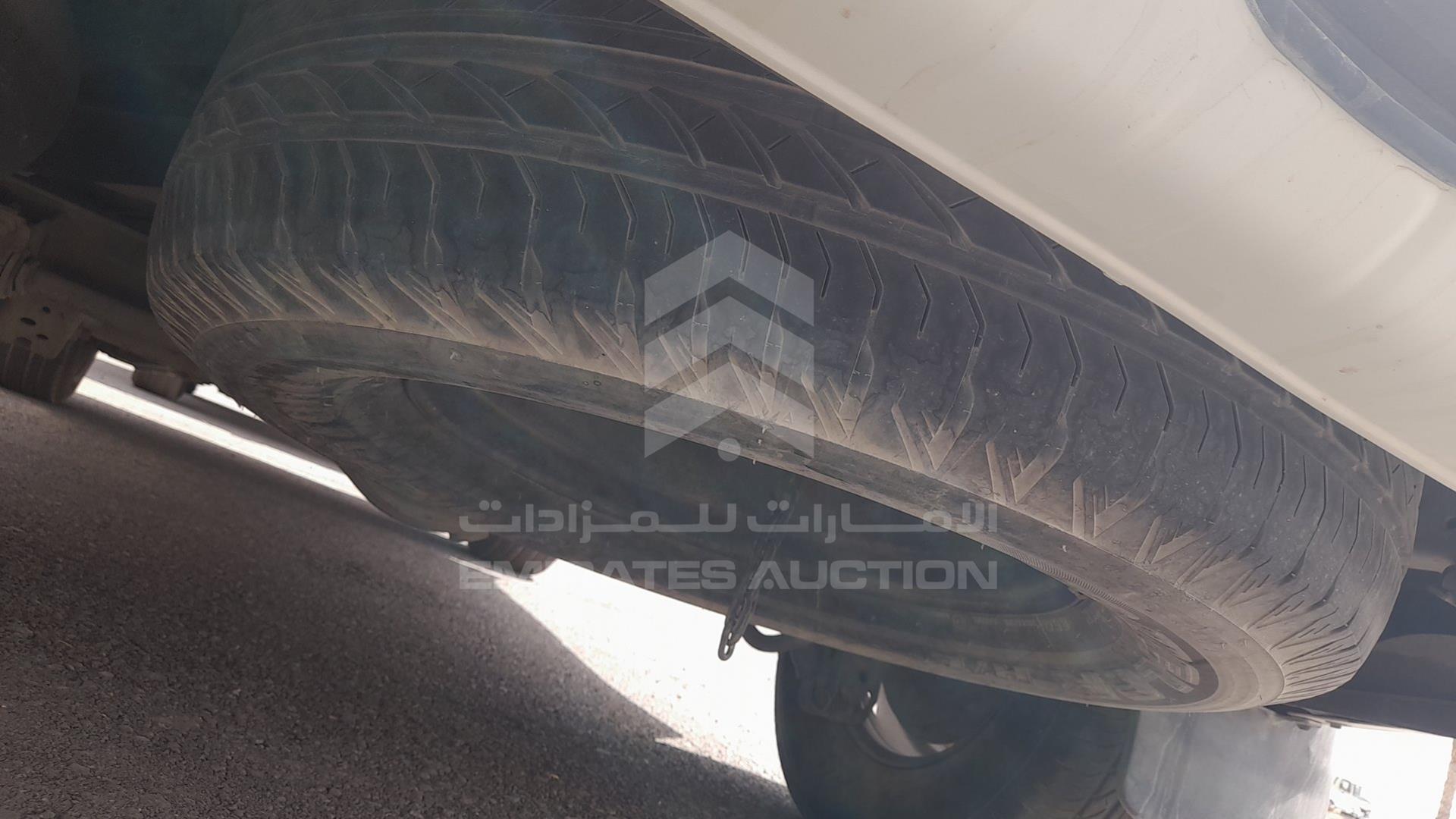 2013 TOYOTA LAND CRUISER VIN: JTMDU09J6D5072251
