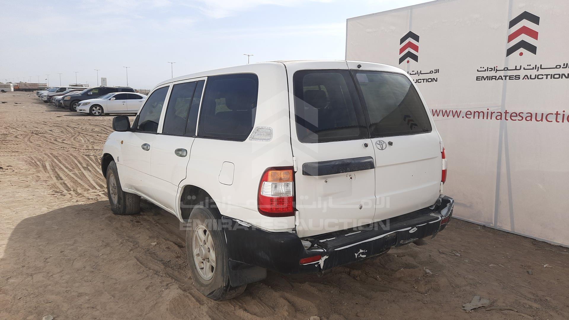 2001 TOYOTA LAND CRUISER VIN: JTGHJ01J313000908