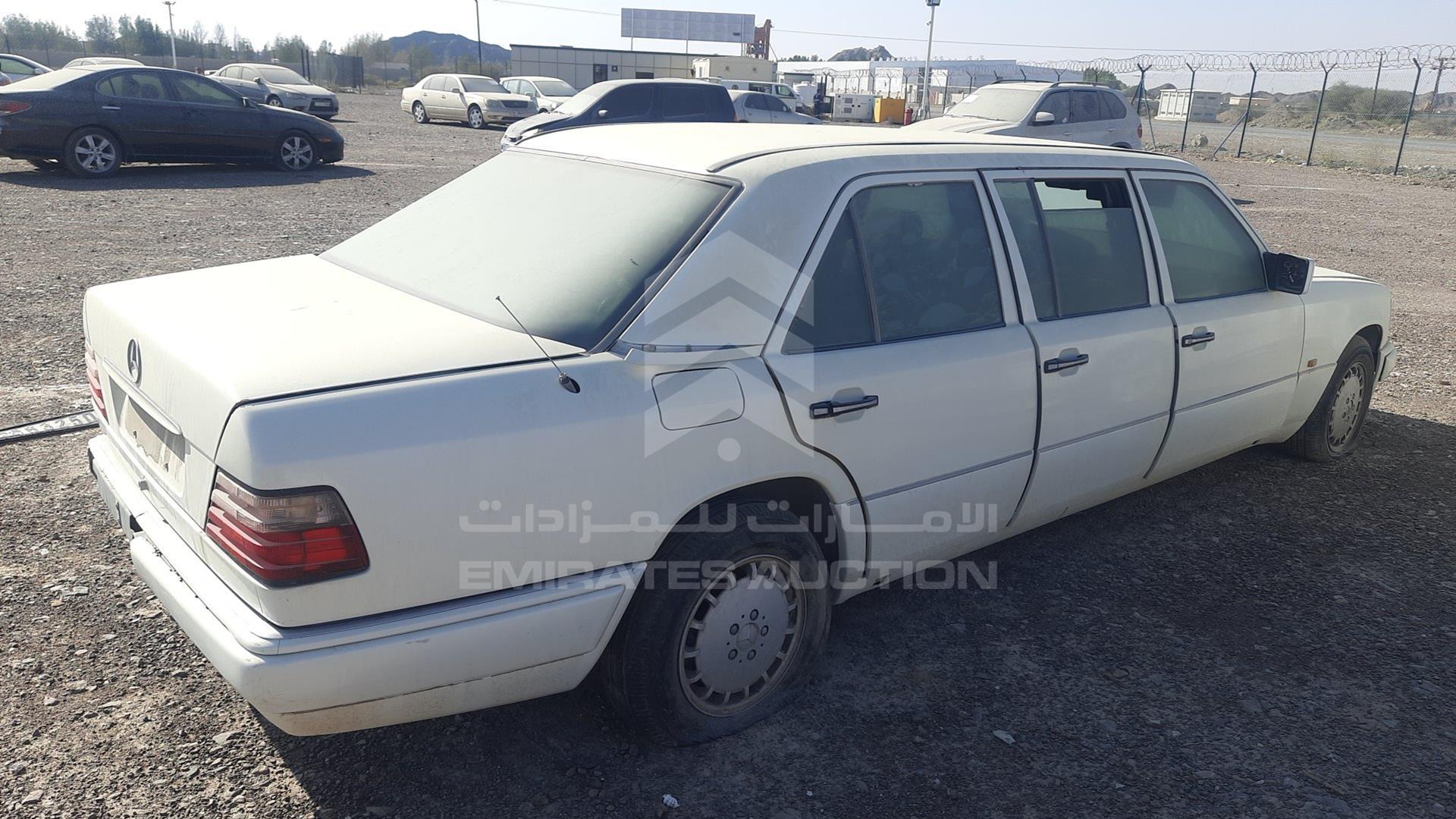 1994 MERCEDES E320 VIN: WDB1240291C117528