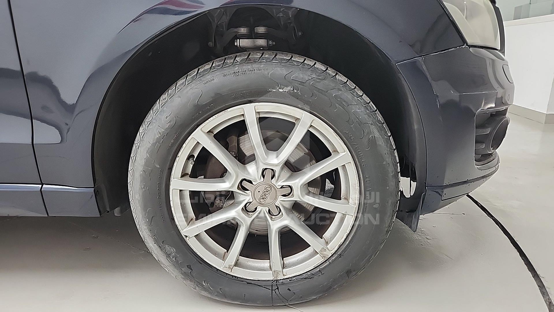 2011 AUDI Q5 VIN: WAUCFC8R2BA042938