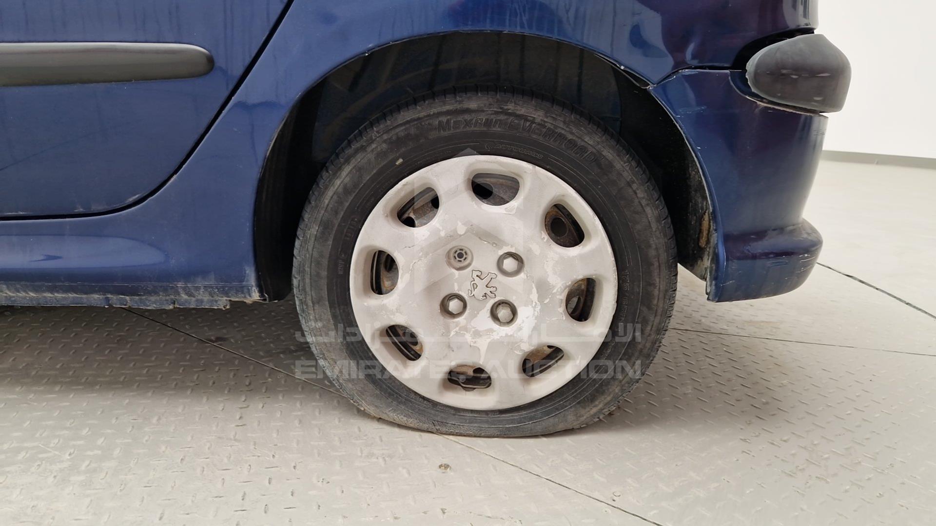 2007 PEUGEOT 206 VIN: VF32AKFWR7H000073