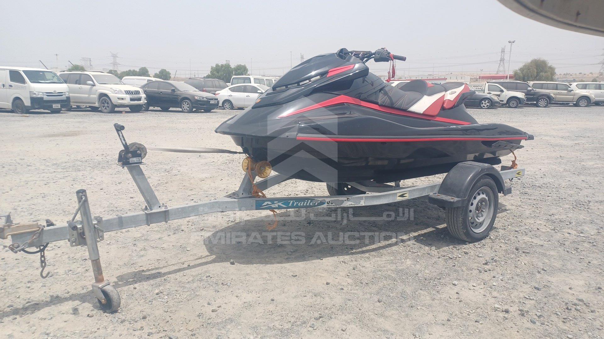 2017 JET SKI + TROLLEY --- VIN: USYAMA2679B717