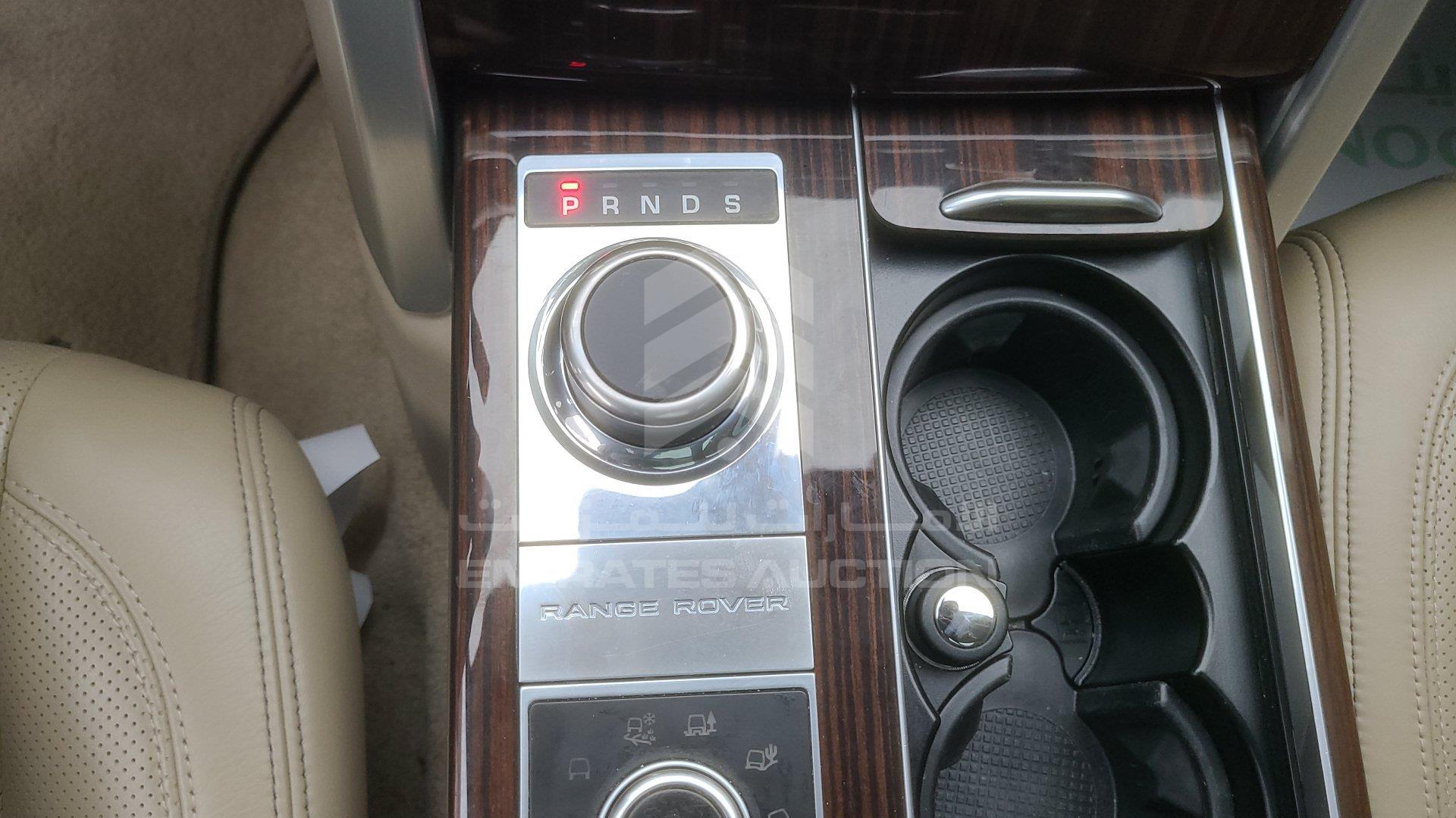 SALGA2EF5FA224915 - 2015 Range Rover Vogue - #428794