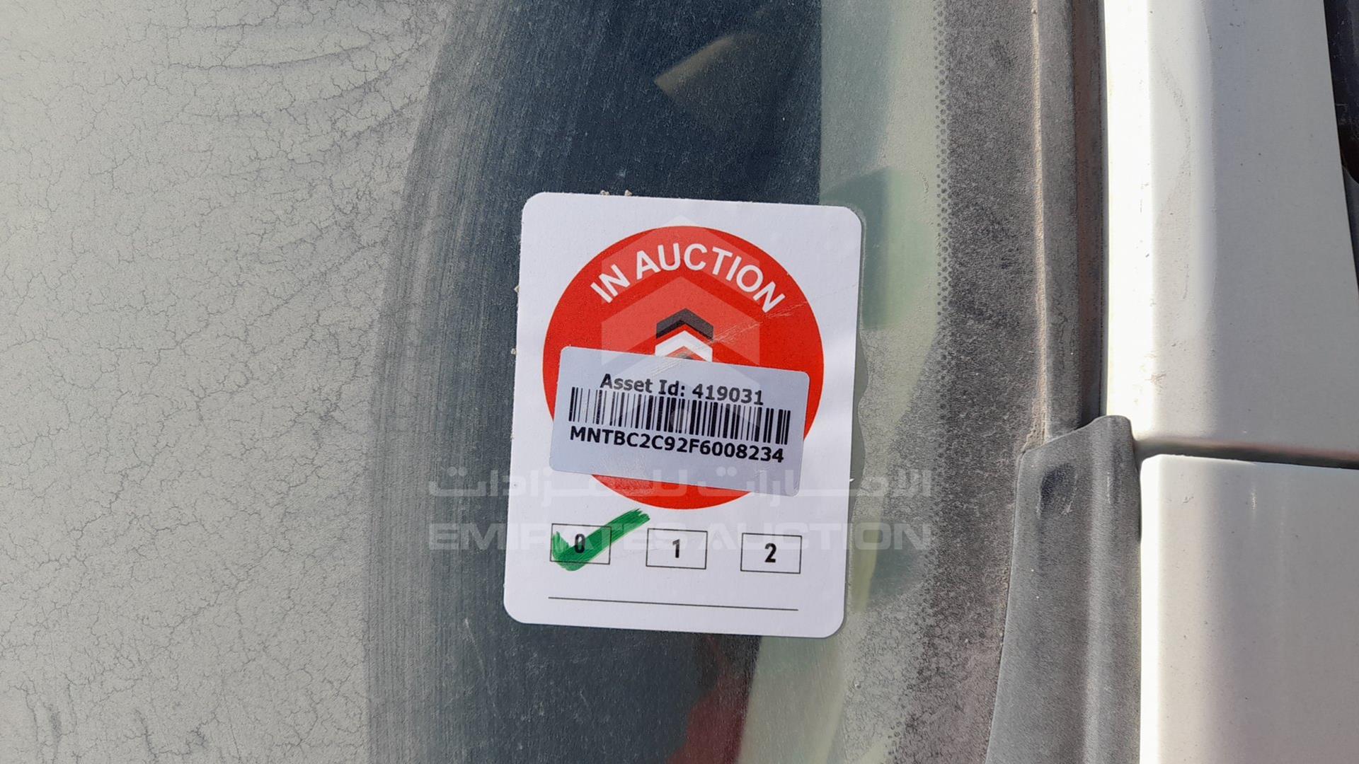 2015 NISSAN TIIDA VIN: MNTBC2C92F6008234
