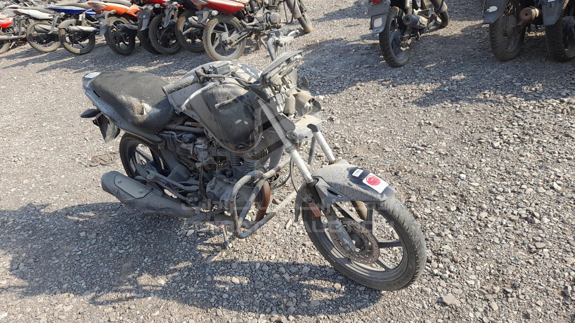 2015 HONDA CBF160F VIN: ME4KC2033G8000953