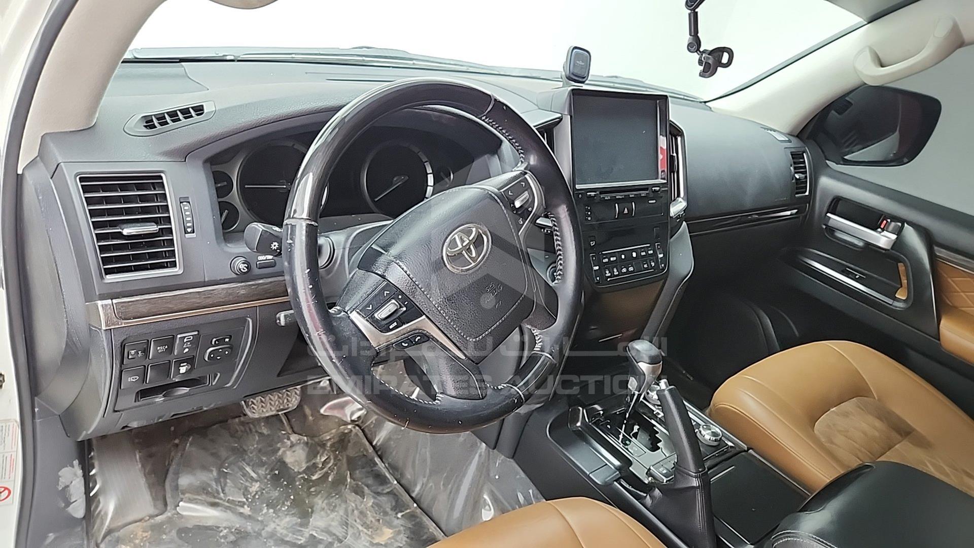 2021 TOYOTA LAND CRUISER VIN: JTMHX01J2M4226139