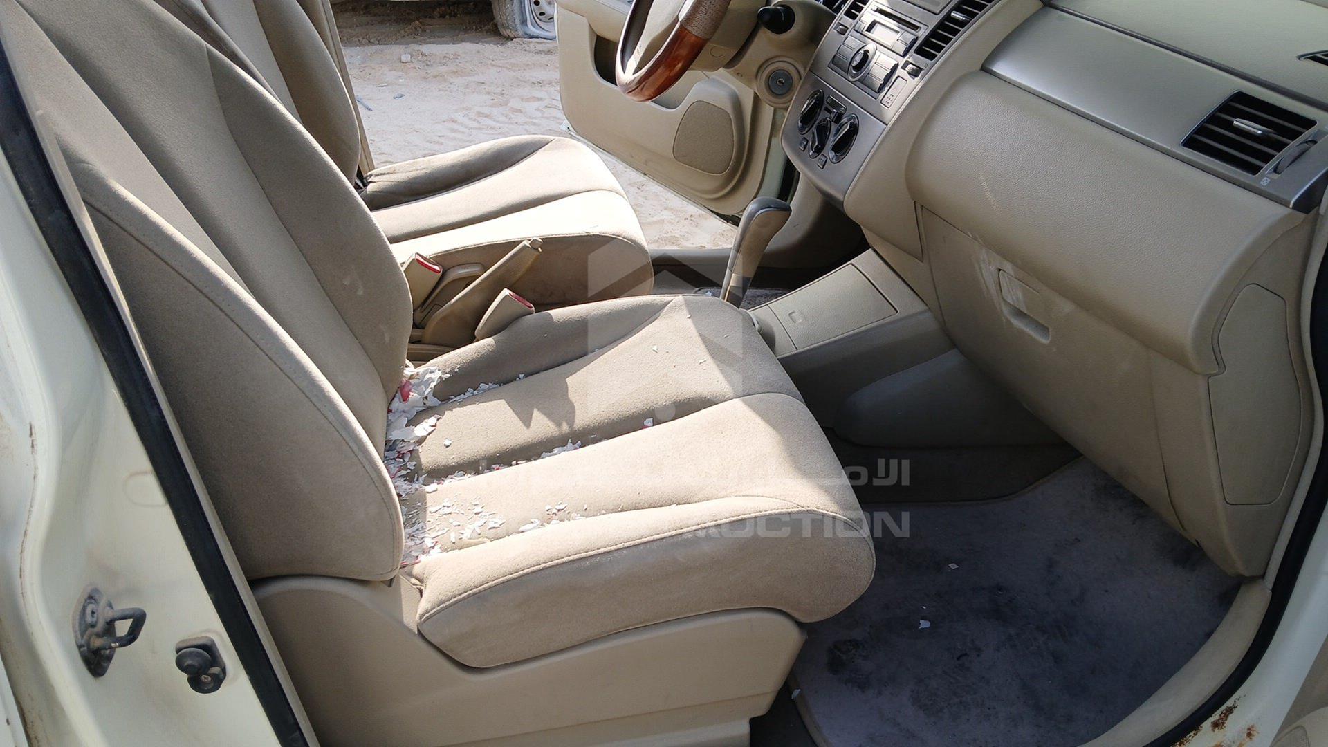 2008 NISSAN TIIDA VIN: JN1CC11C88T010565