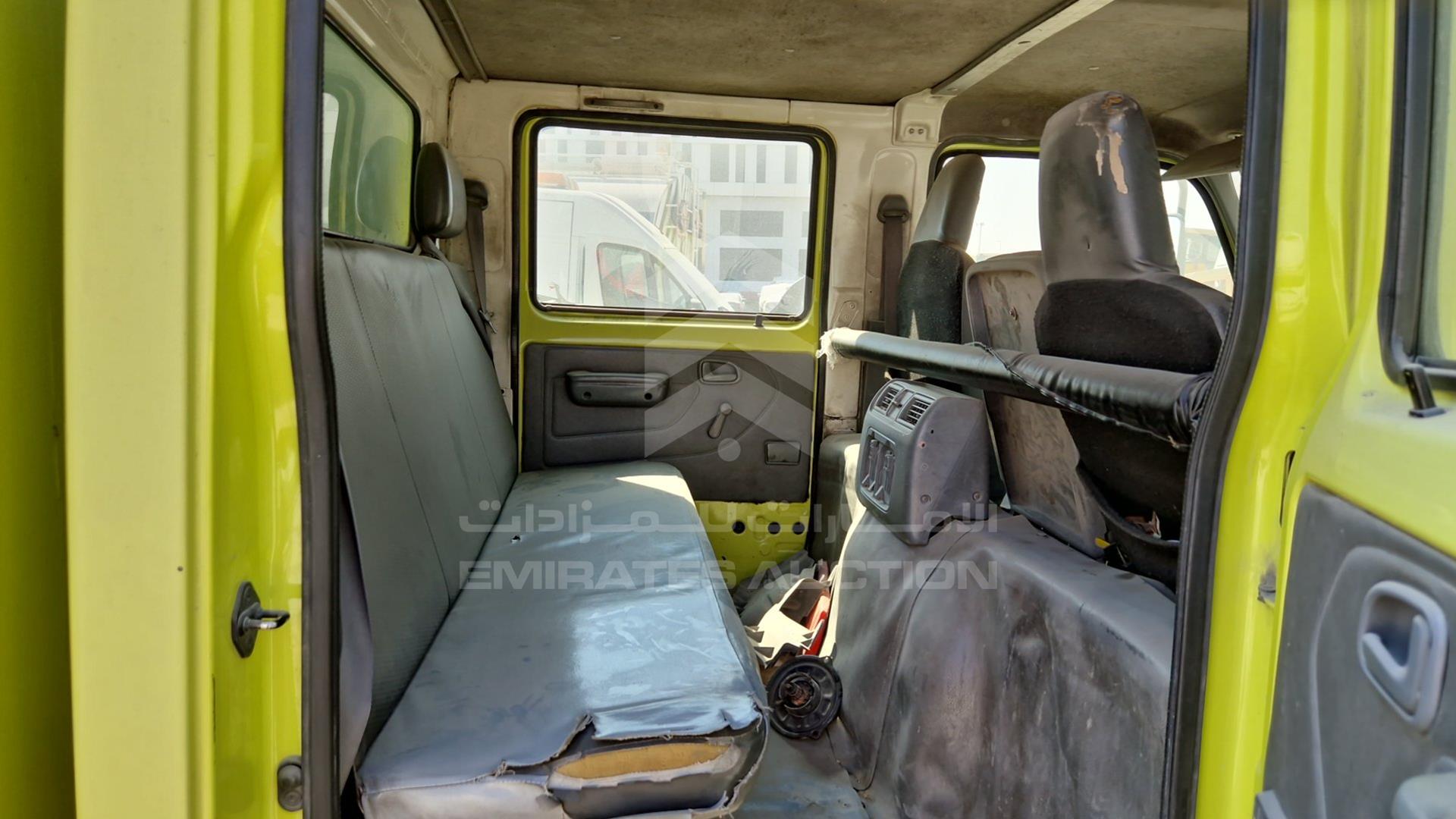 2014 HINO 300 VIN: JHHLCK1H0EK007012