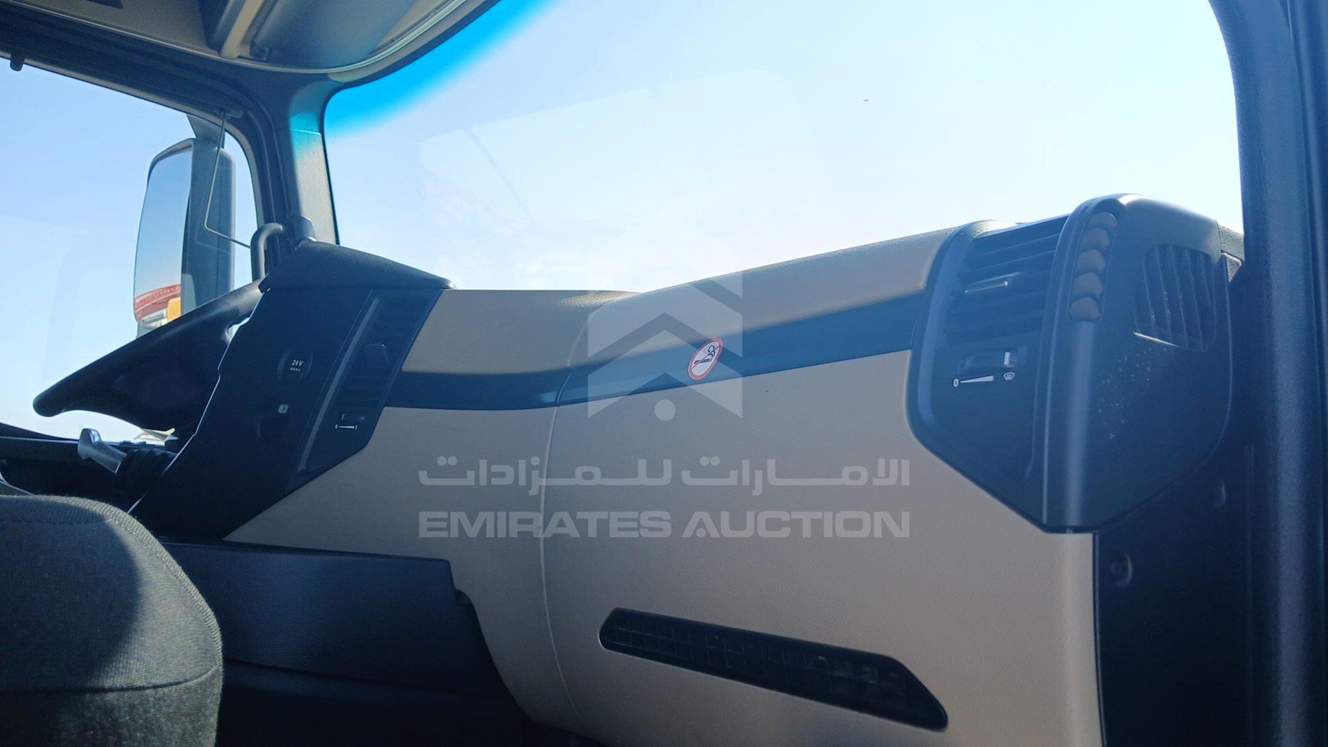 2015 MERCEDES --- VIN: WDB9634031L923700