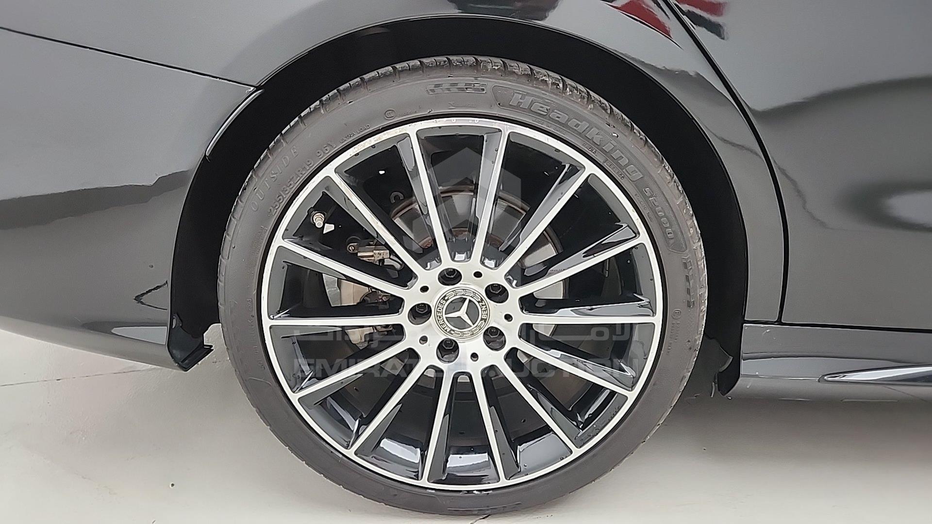 2018 MERCEDES C 200 VIN: WDDWF4CB7JR375884