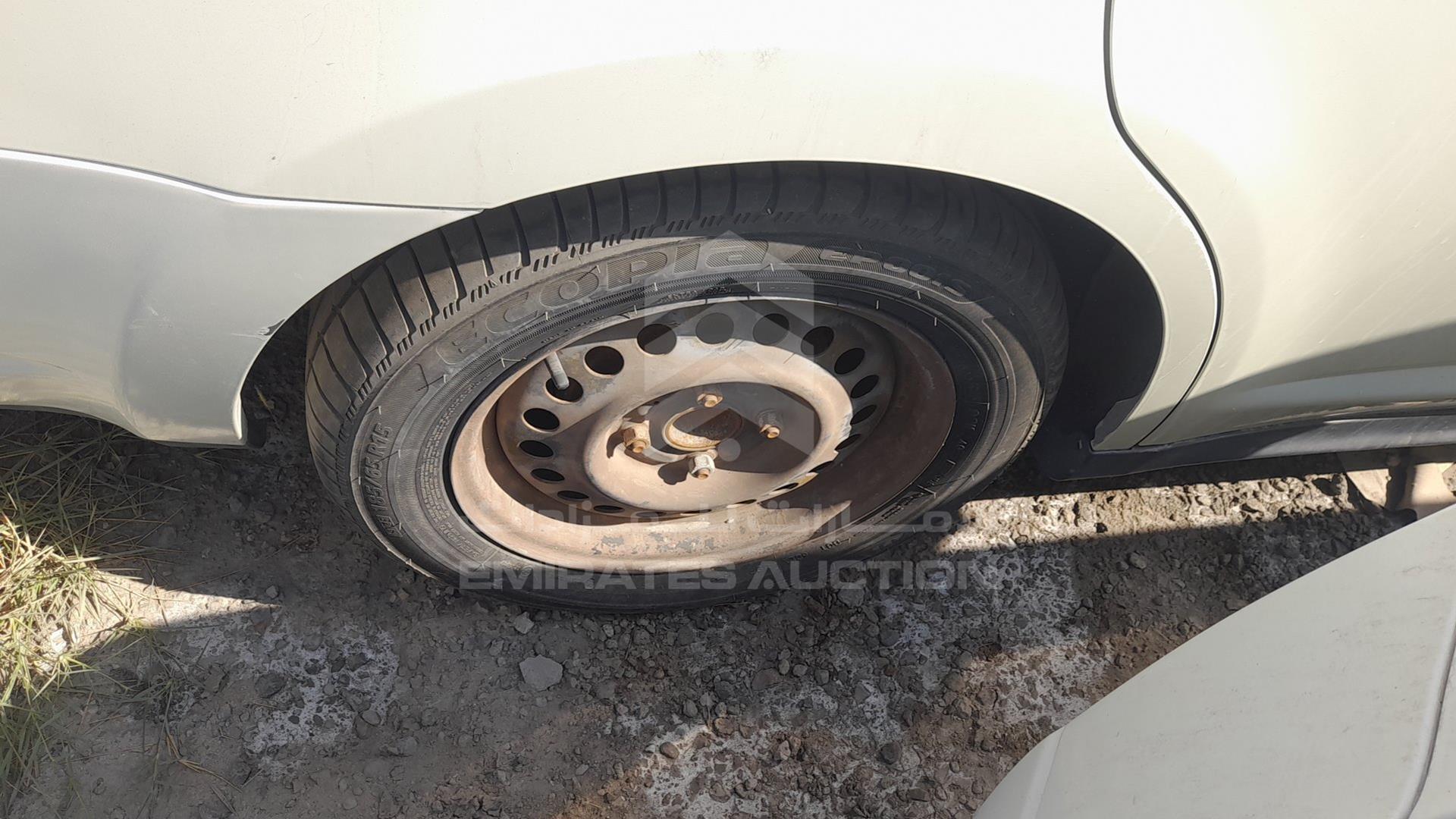 2006 NISSAN TIIDA VIN: JN1CC11CX6T106422