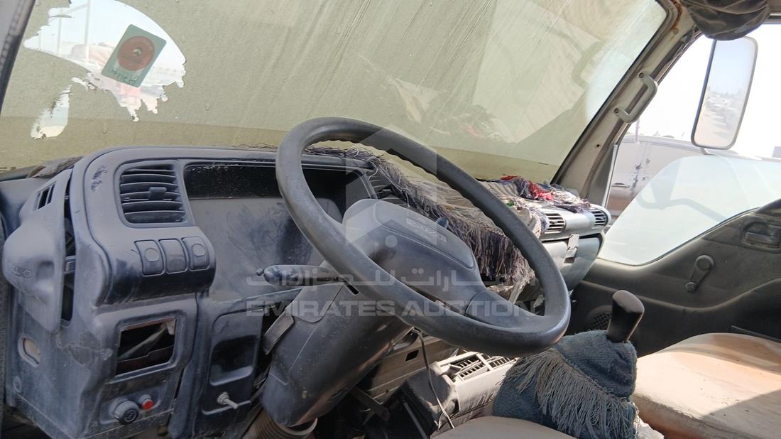 2000 Isuzu NPR — Front Left Driver Dashboard View — Photo 11