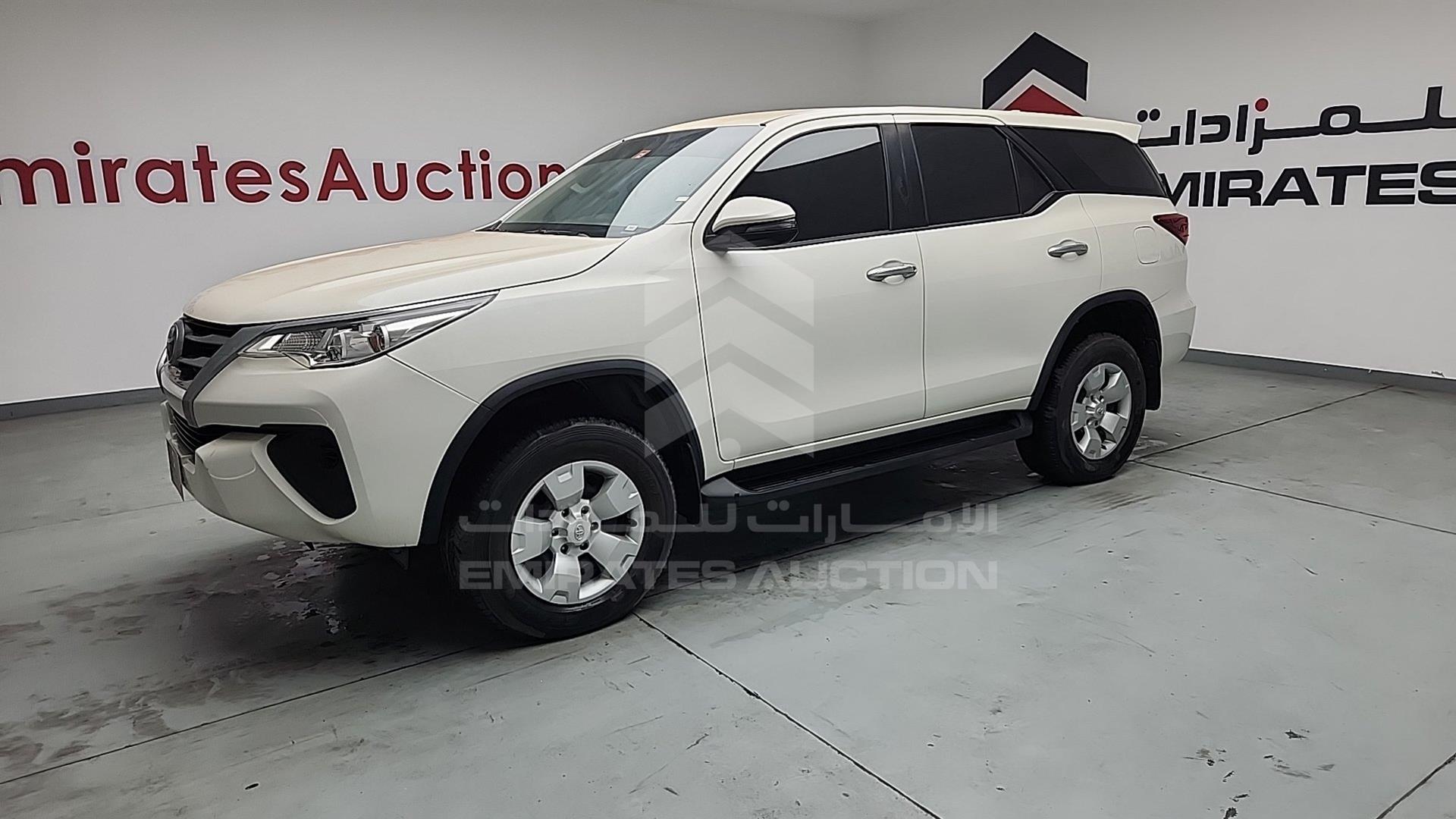 2019 TOYOTA FORTUNER VIN: MHFDX8FS8K0099890