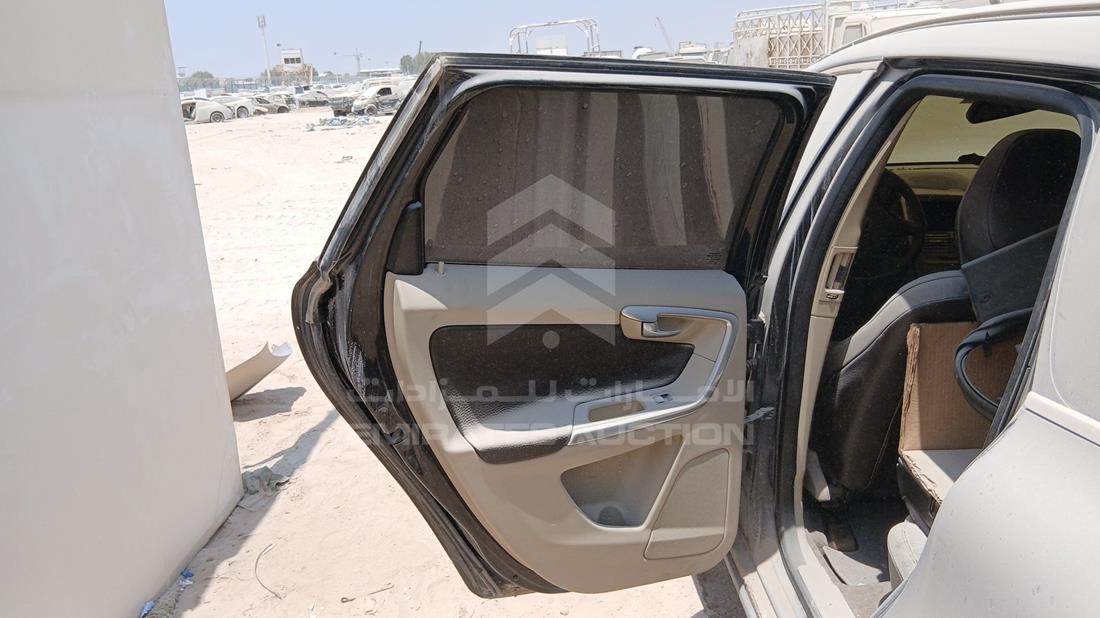 2012 Volvo XC 60 — Rear Left Door — Photo 19