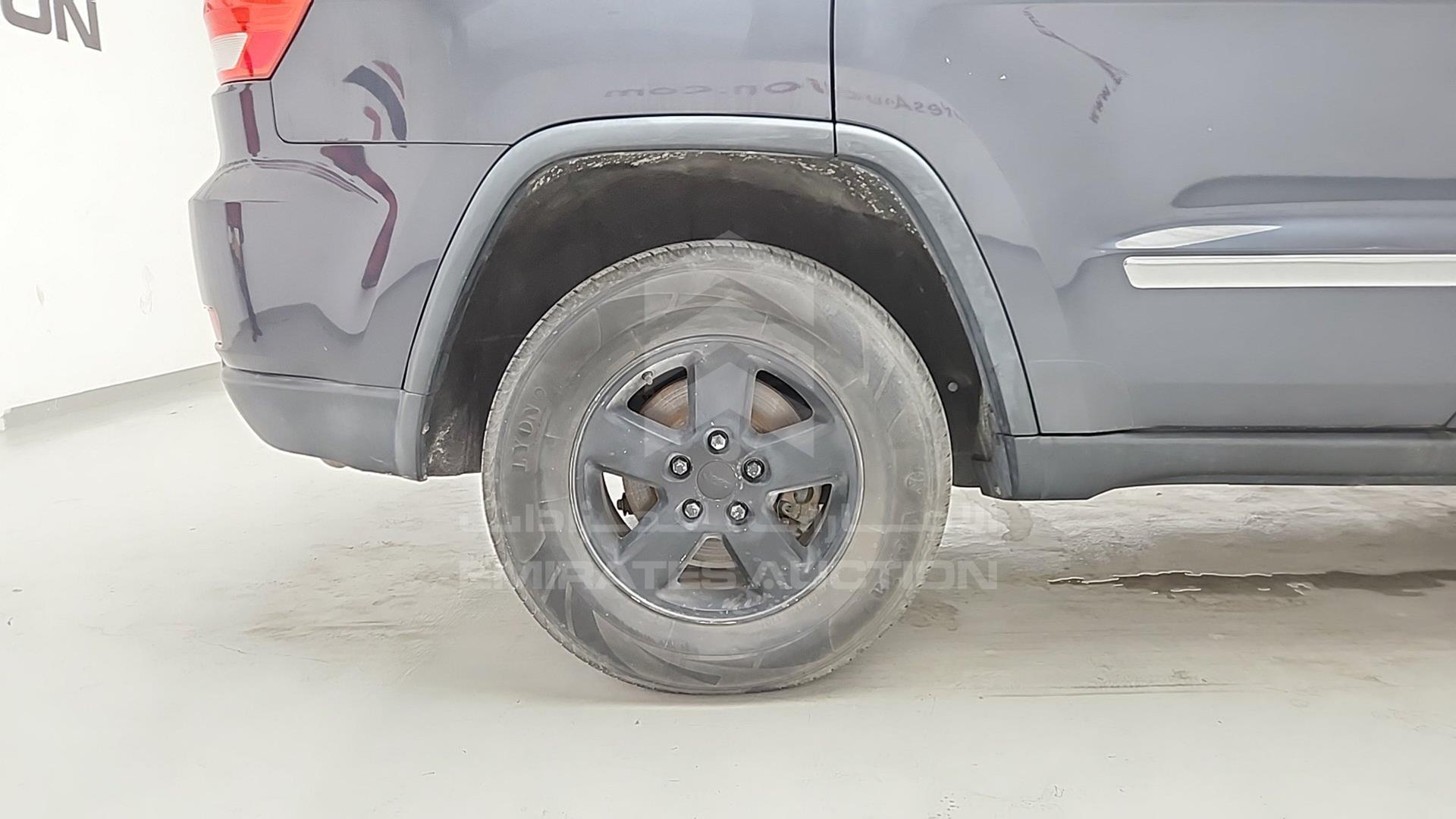 2012 JEEP GRAND CHEROKEE VIN: 1C4RJFAG8CC297654