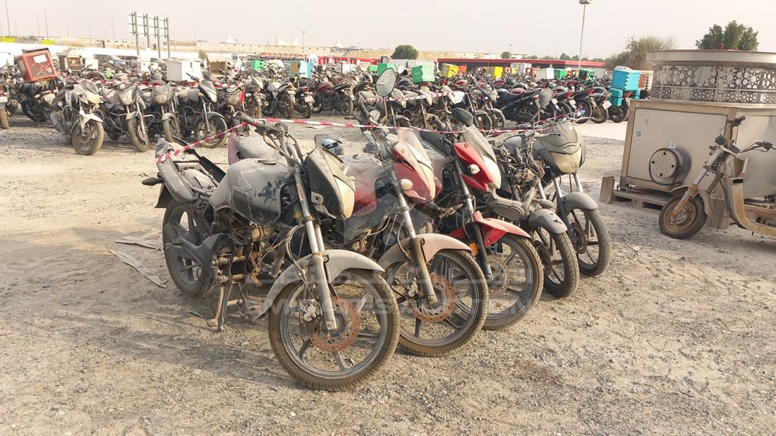 5 Motorbikes — Front Right Angle — Photo 11