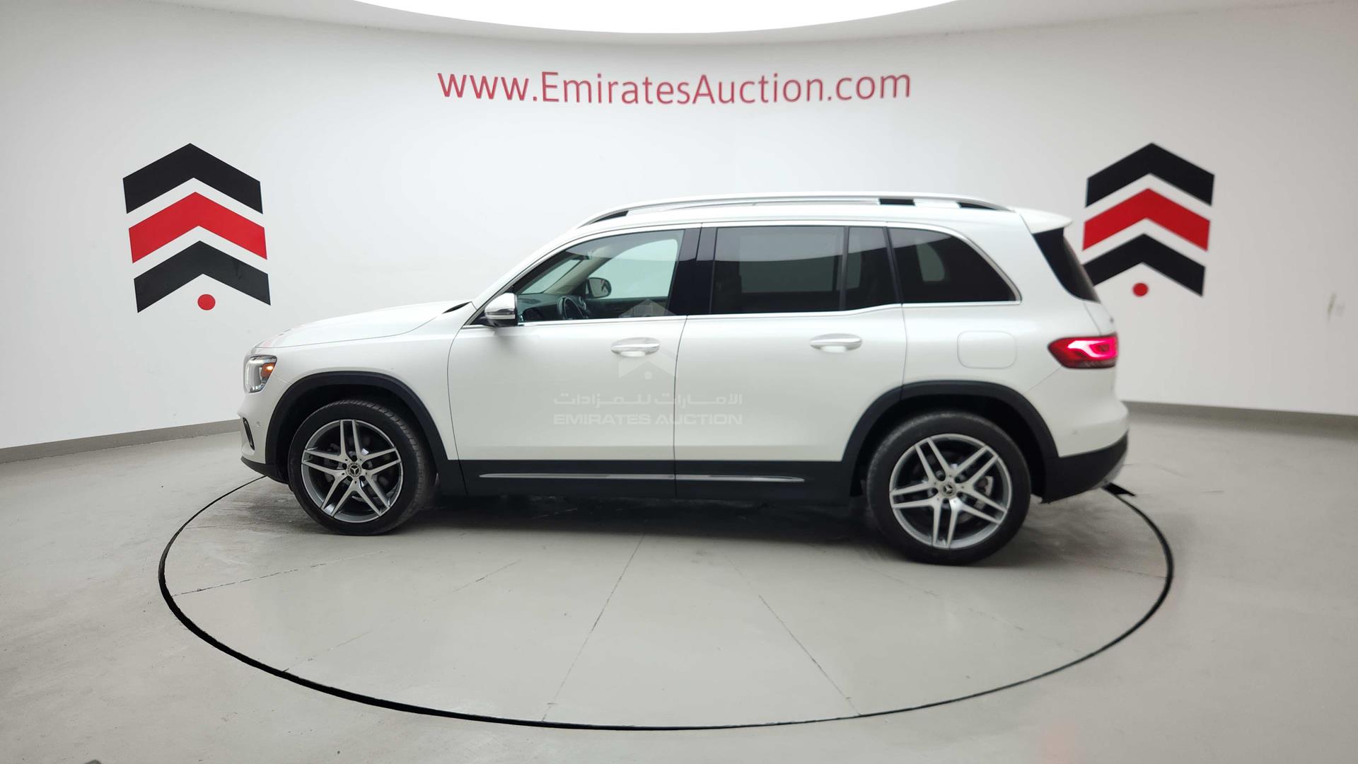 2021 MERCEDES GLB 250 VIN: W1N4M4HB0MW086585