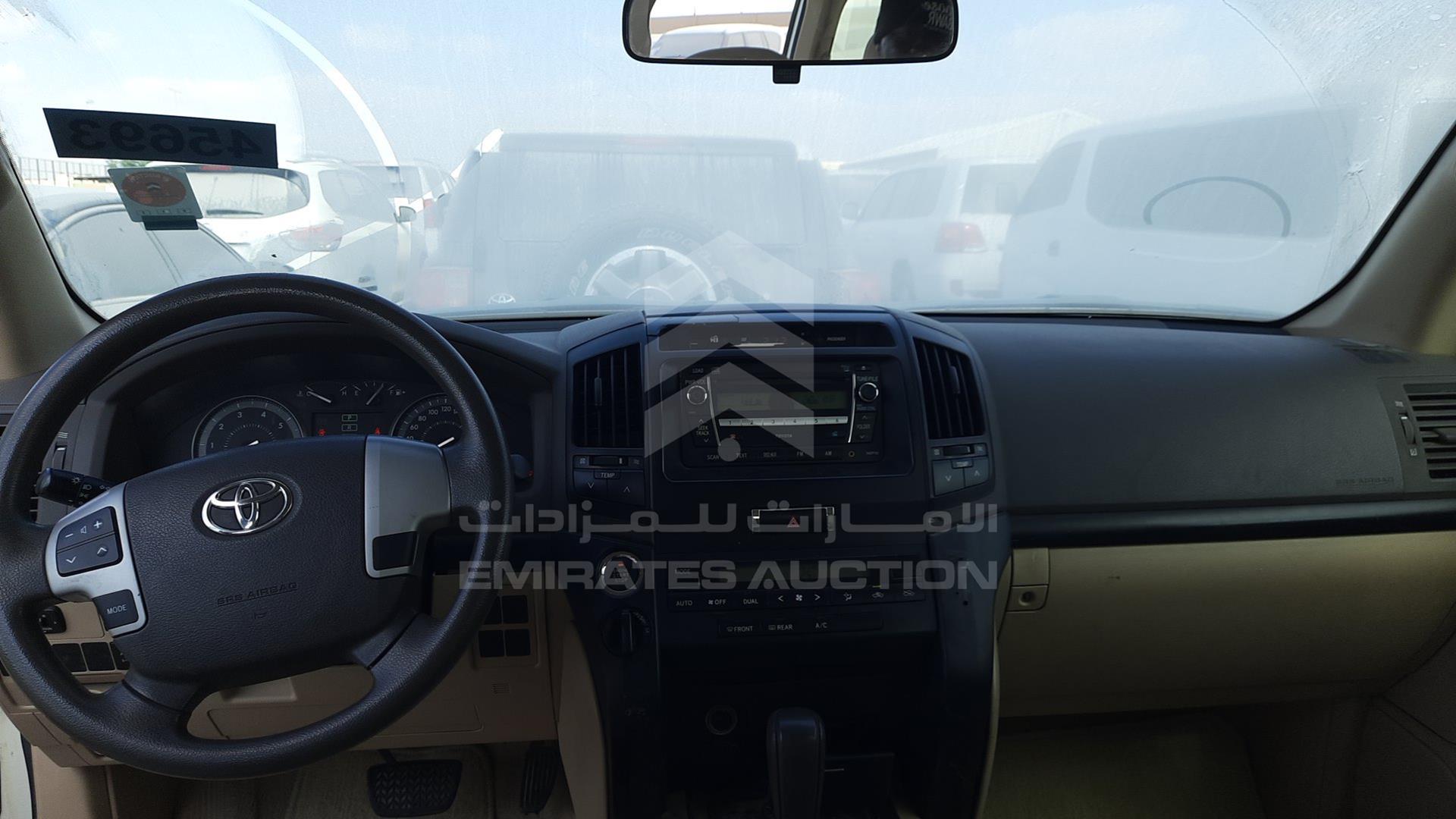 2014 TOYOTA LAND CRUISER VIN: JTMDU09J1E5082705
