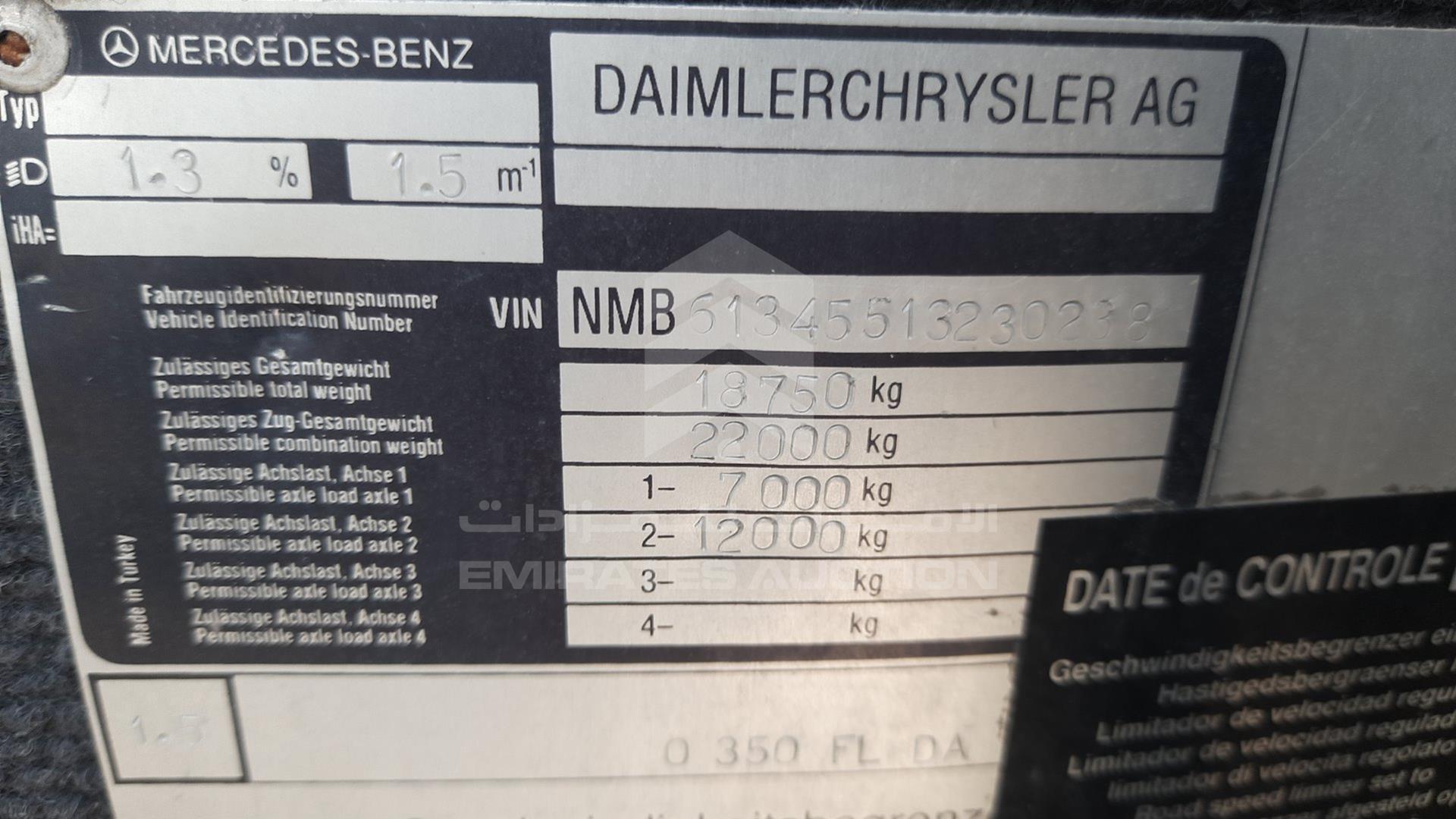 0 MERCEDES --- VIN: NMB61345513230238