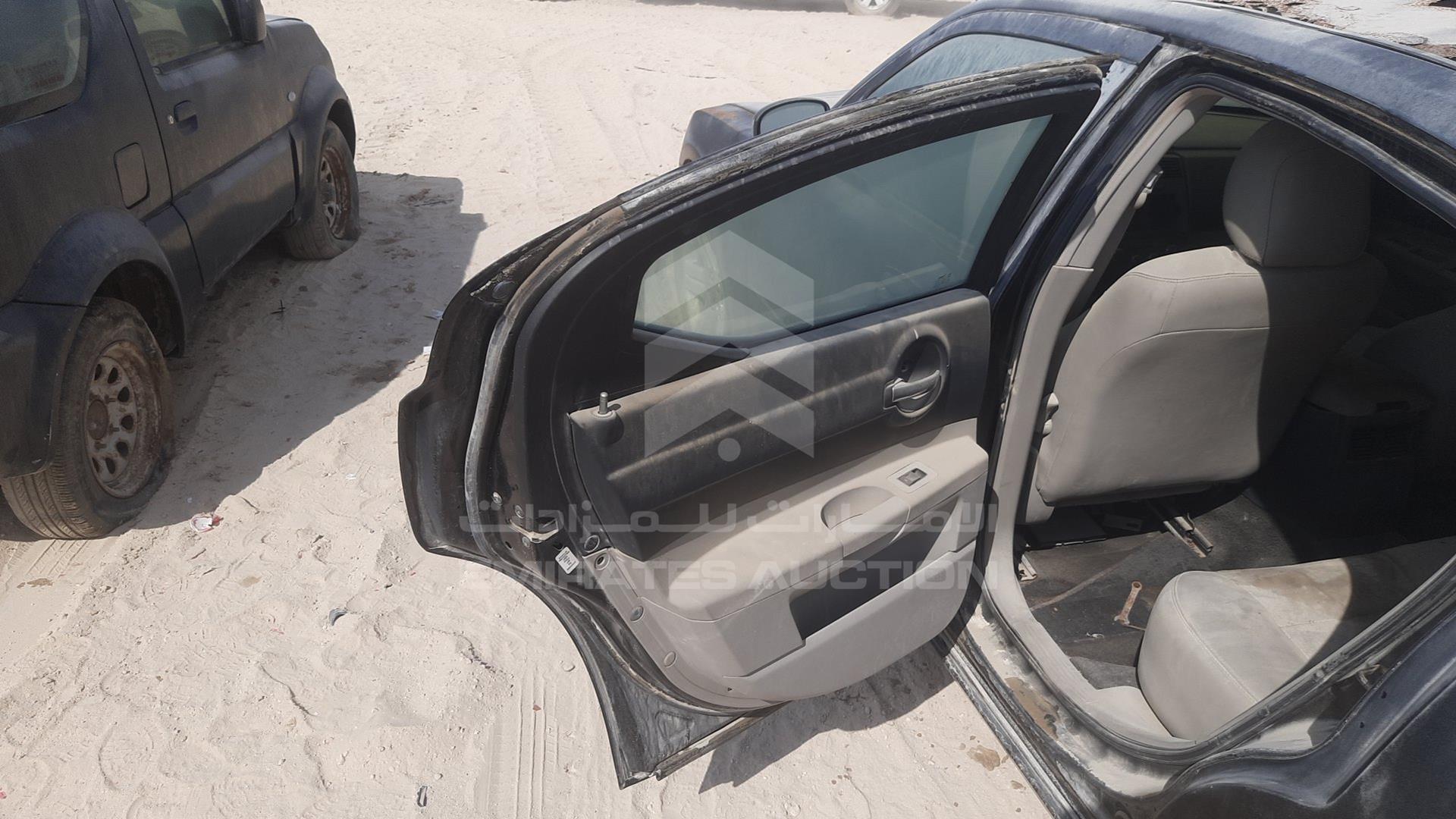 2005 DODGE CHARGER VIN: 2B3KA53H26H114480