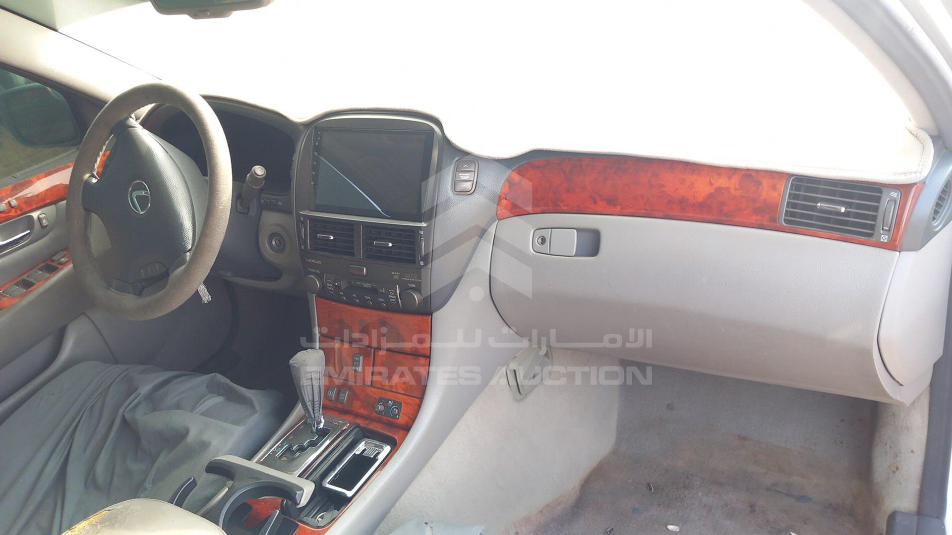 2005 LEXUS LS 430 VIN: JTHBN36F755015370