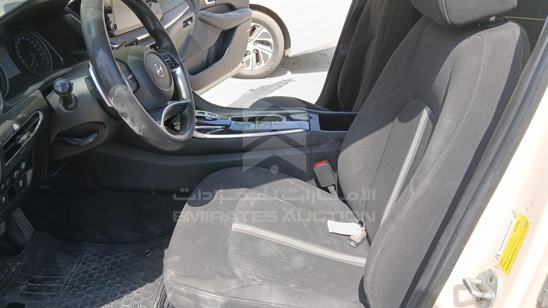 2021 Hyundai Sonata Hybrid — Front Left Driver Seat View — Photo 13