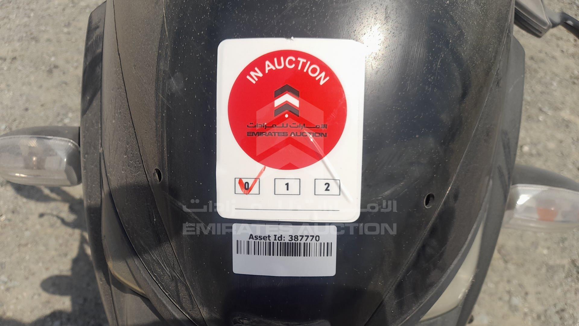 2015 BAJAJ 180 CC VIN: MD2A12DZ1FCL86256