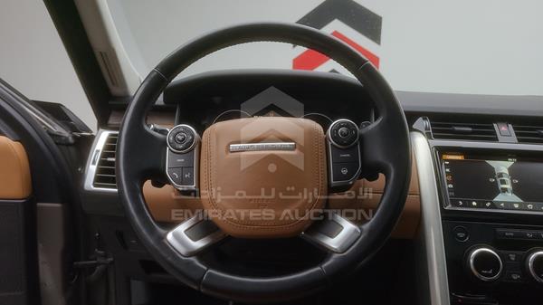 Land Rover Discovery 2017 SALRHBBV2HA021354 Image 18