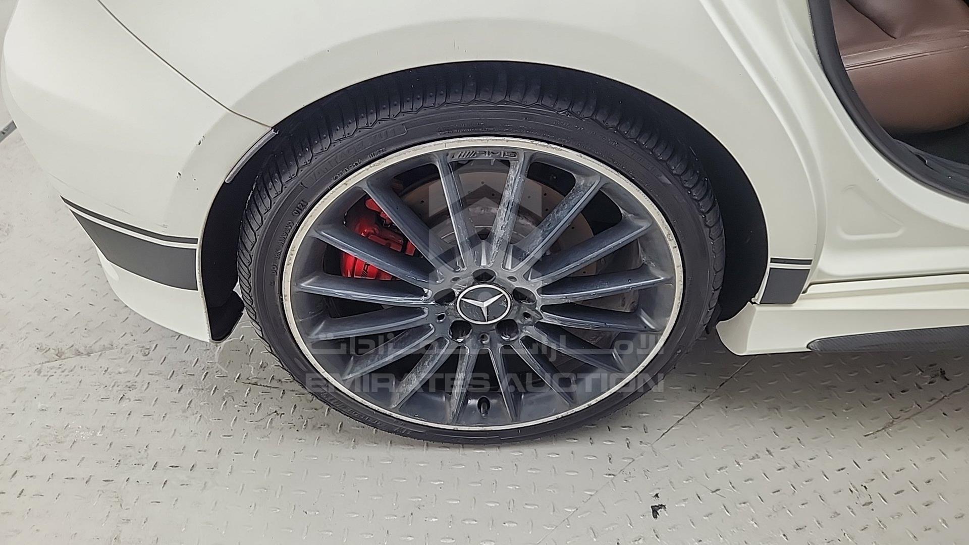 2014 MERCEDES A 45 AMG VIN: WDDBF5CB8EJ204358
