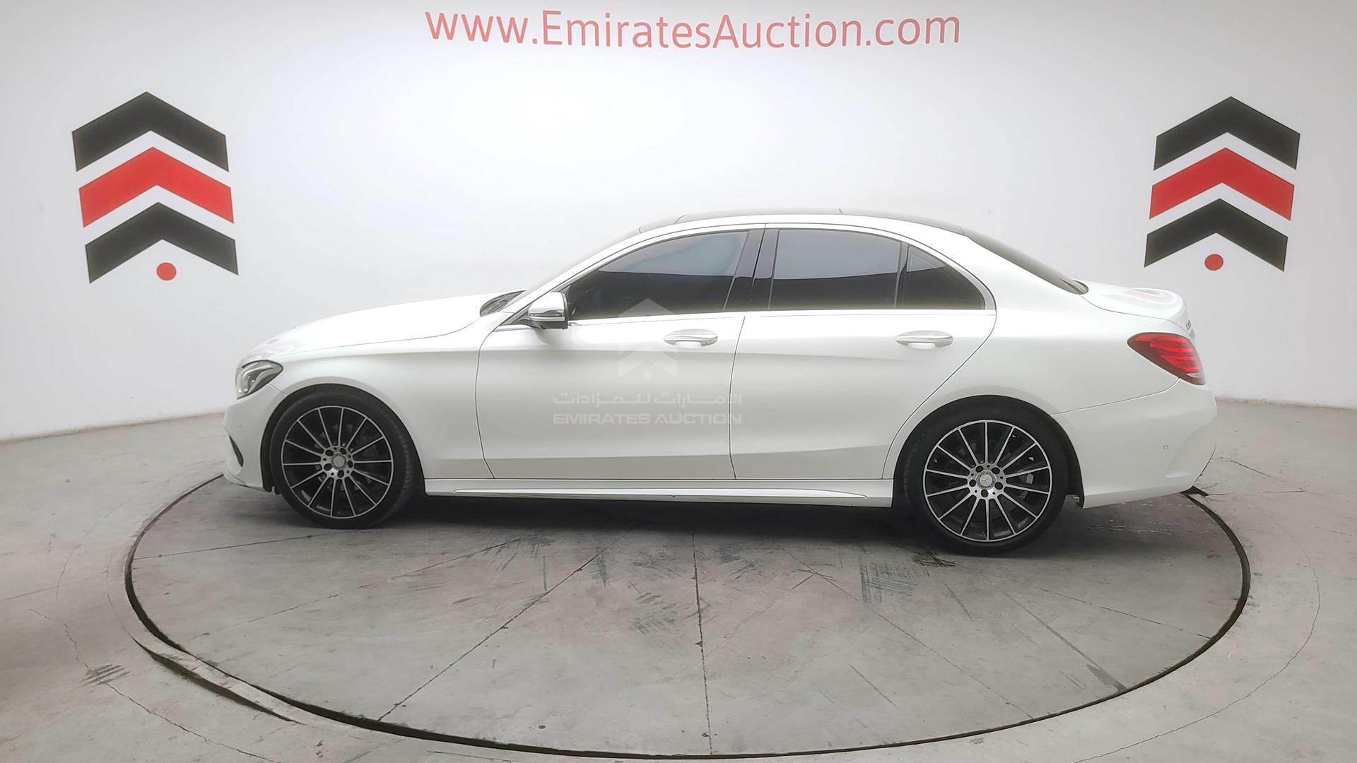 2016 MERCEDES C200 VIN: WDDWF4CB9GR136068