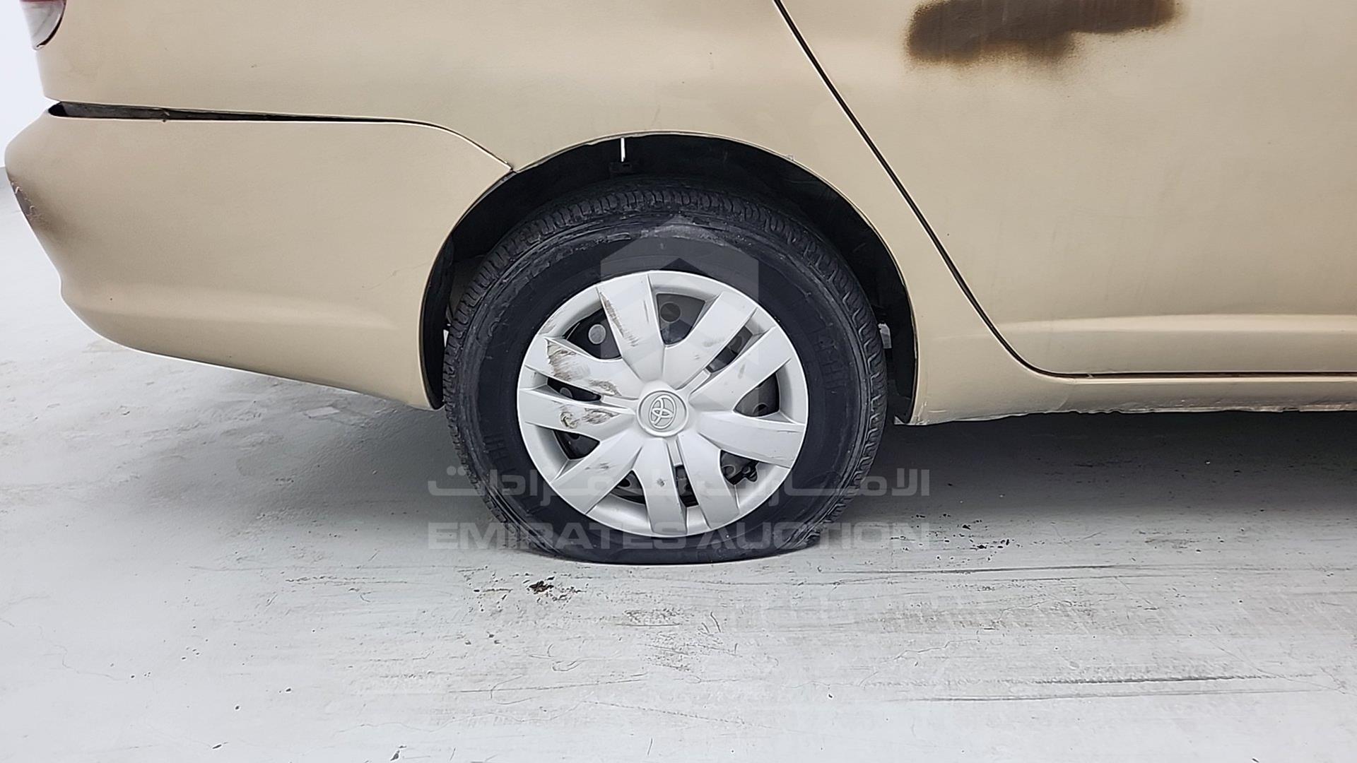 2005 TOYOTA ECHO VIN: JTDBW123050082422