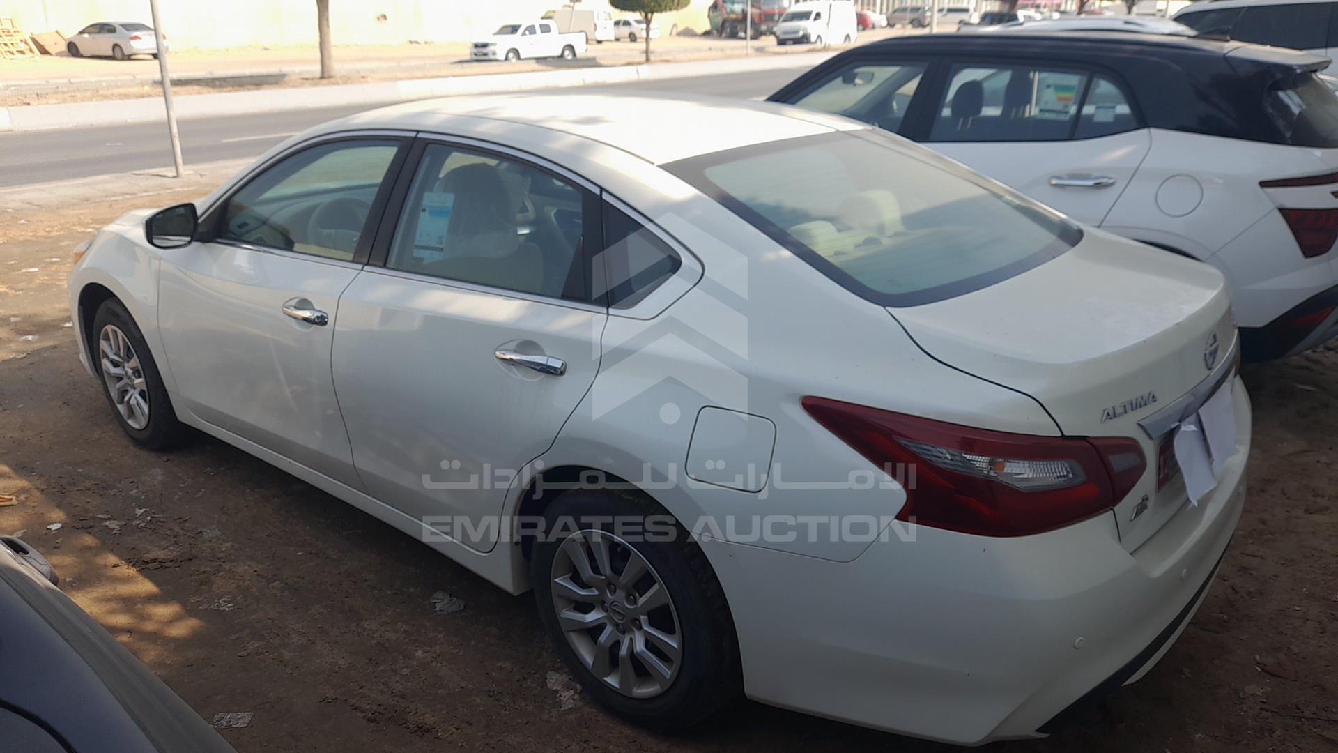 2018 NISSAN ALTIMA VIN: 1N4AL3A99JC274023