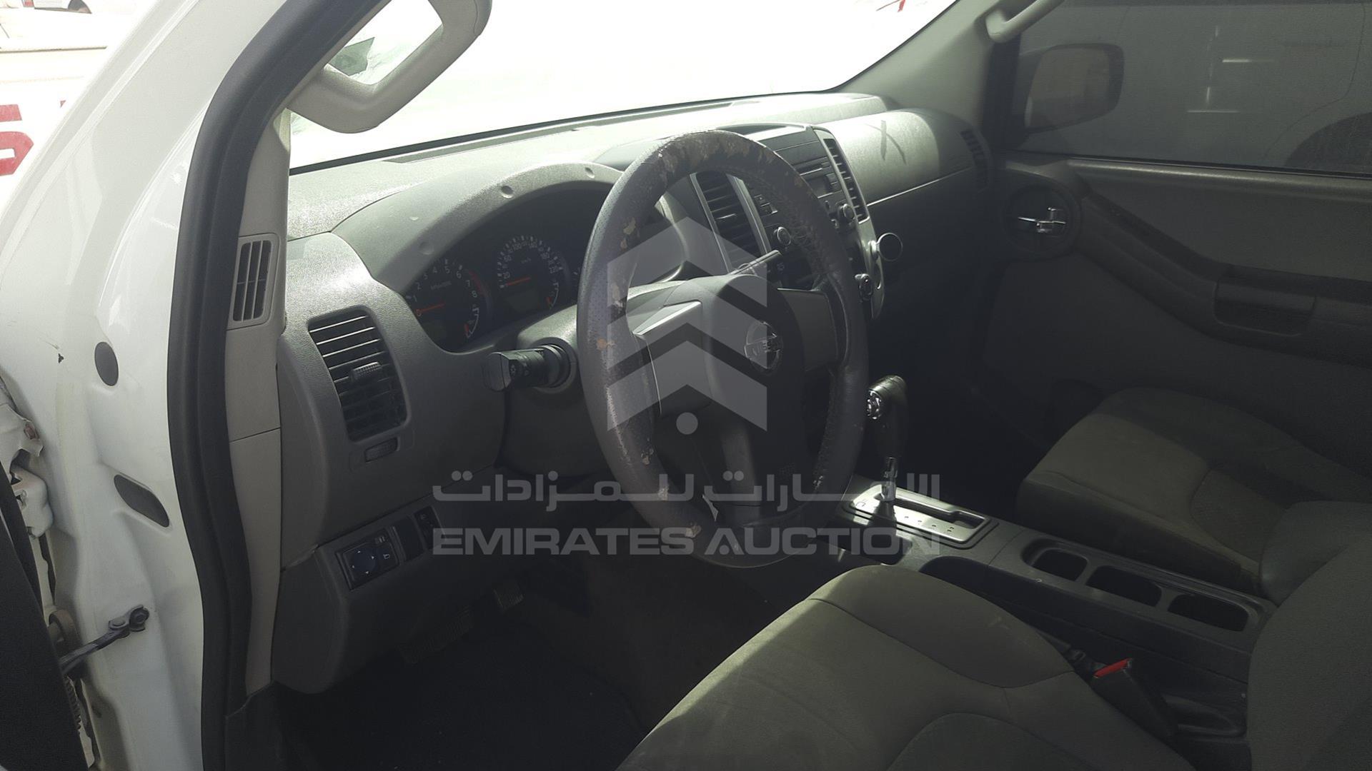 2014 NISSAN XTERRA VIN: 5N1AN0N65EN813083
