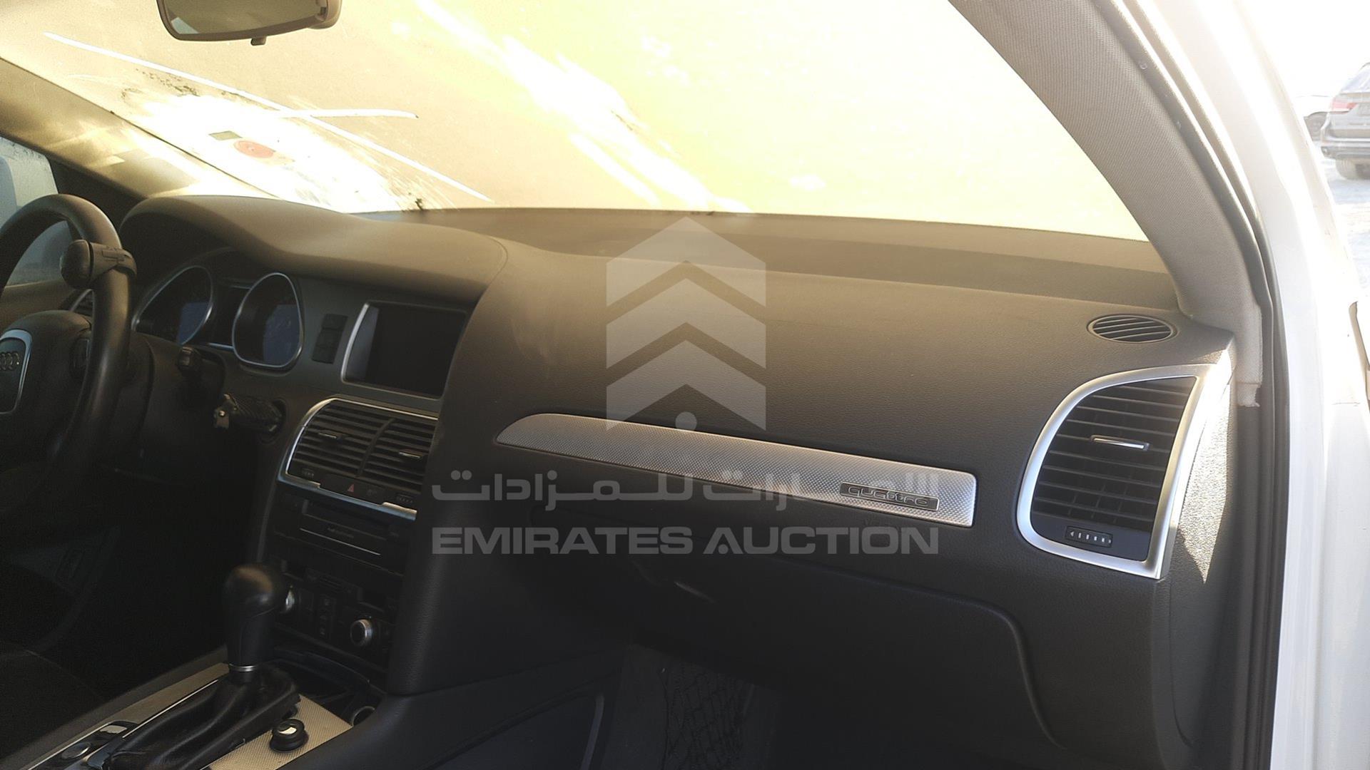 2011 AUDI Q7 VIN: WAUAGD4LXBD002021