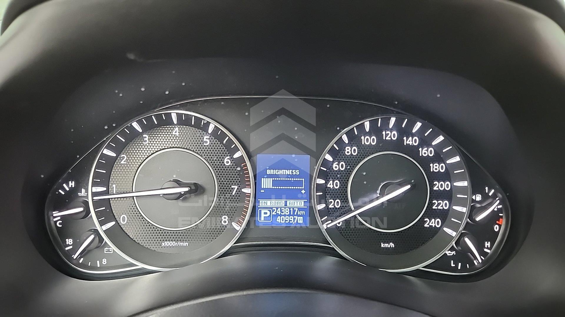 2017 NISSAN PATROL VIN: JN8AY2NY8H9304986