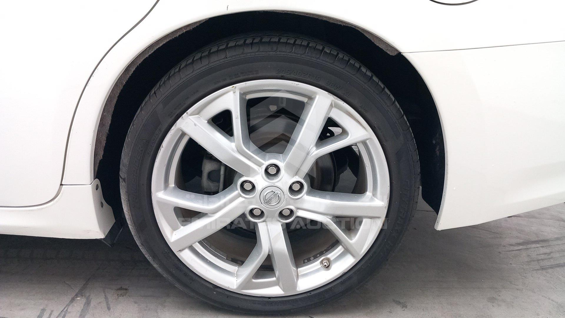 2014 NISSAN MAXIMA VIN: 1N4AA5AP6EC435143