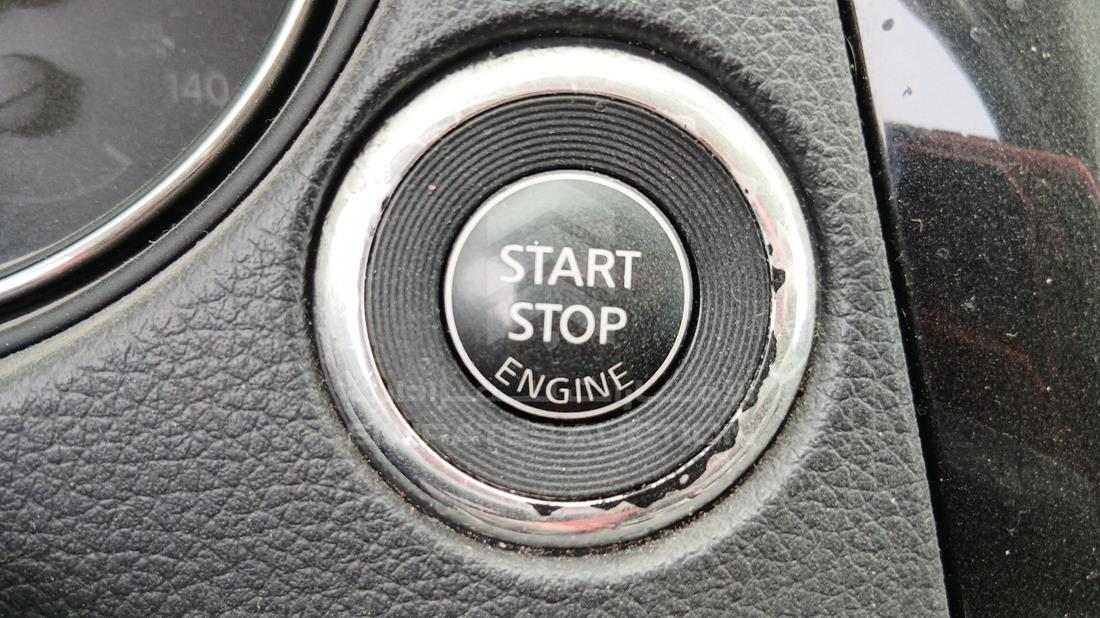 2020 Nissan Rogue — Keys — Photo 4